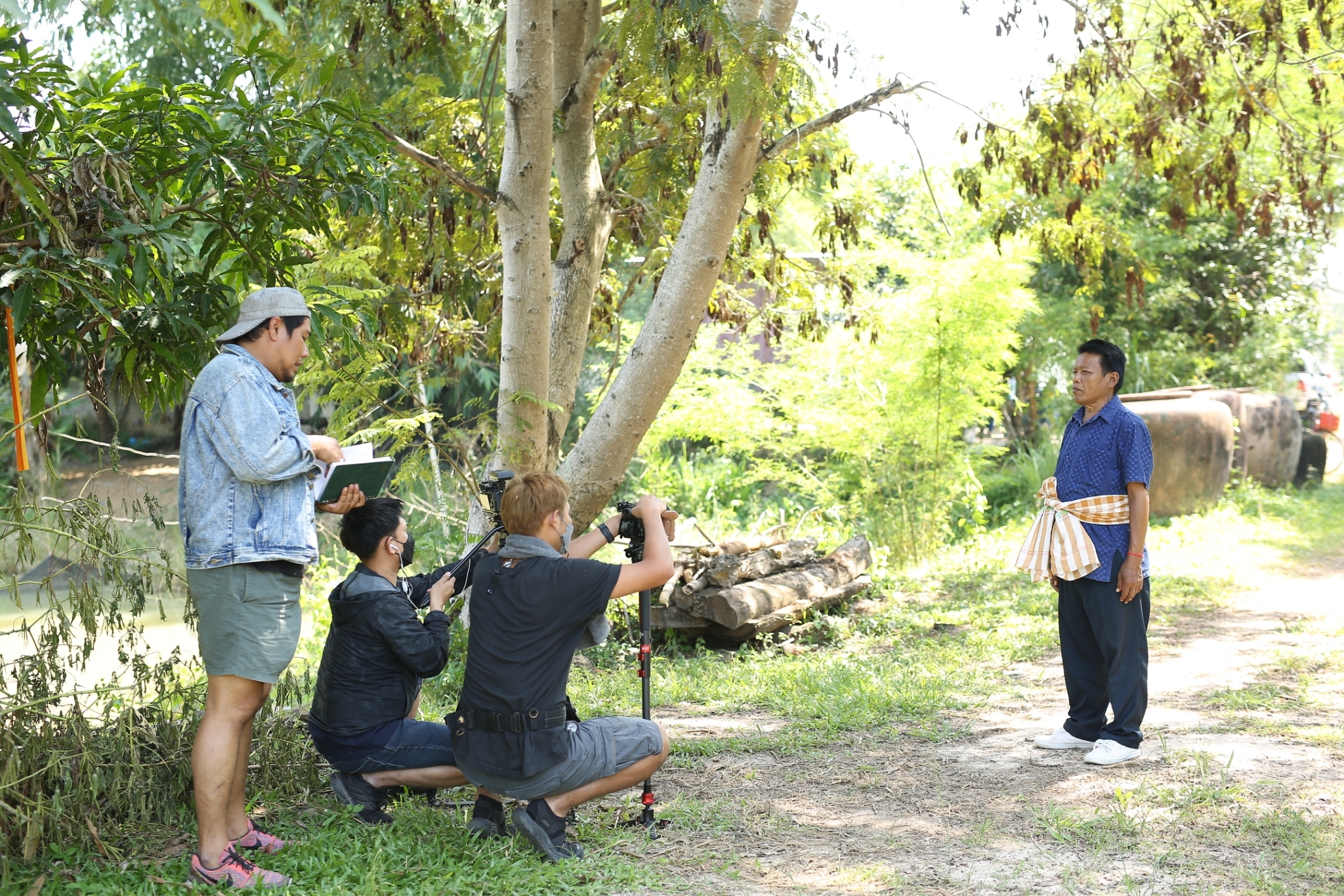 พัฒนาการจังหวัดสกลนคร : สนับสนุนการถ่ายทำวีดิทัศน์ผลสำเร็จโครงการ 9 ; 10 ปฏิบัติบูชา “สืบสาน รักษา ต่อยอด” เพื่อพัฒนาชุมชน ประจำปี 2565