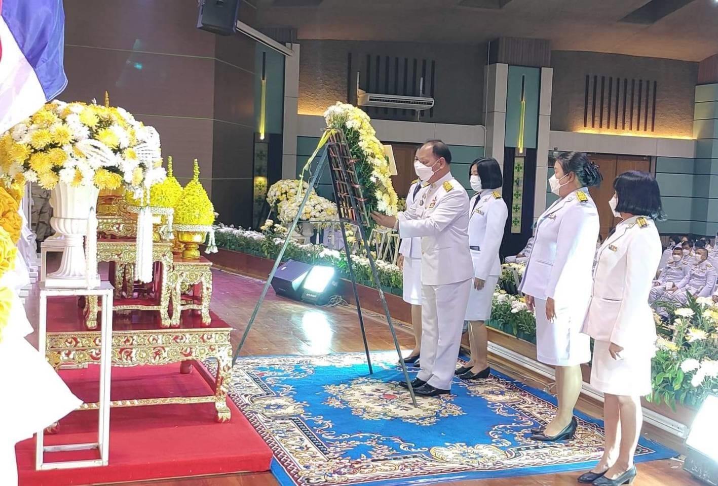จังหวัดสกลนคร : จัดกิจกรรมน้อมรำลึกในพระมหากรุณาธิคุณ เนื่องในวันคล้ายวันสวรรคต พระบาทสมเด็จพระบรมชนกาธิเบศร มหาภูมิพลอดุลยเดชมหาราช บรมนาถบพิตร 13 ตุลาคม 2565