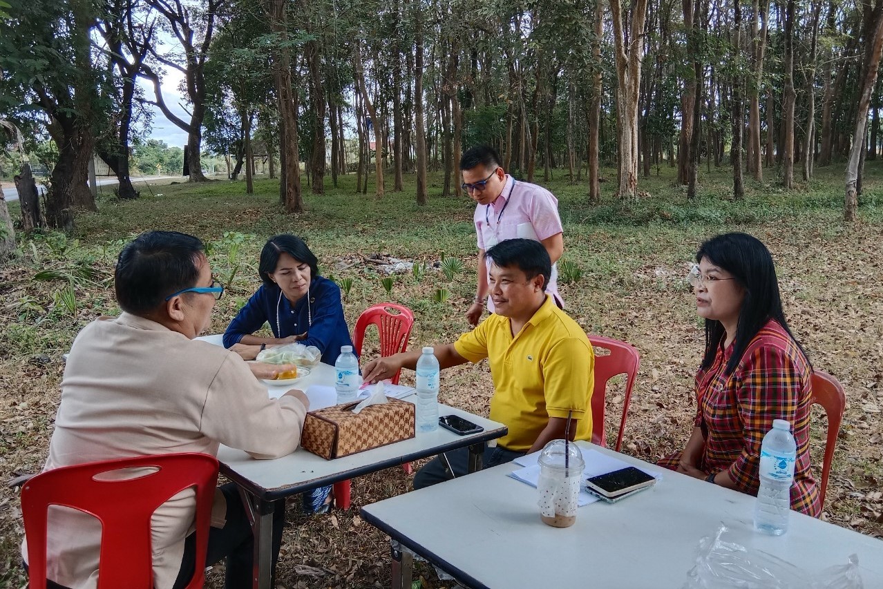 รองหัวหน้าผู้ตรวจราชการกรมการพัฒนาชุมชน กระทรวงมหาดไทย : ติดตามการขับเคลื่อนงานตามนโยบายรัฐบาล งานตามนโยบาย กระทรวงมหาดไทยและงานตามข้อสั่งการของอธิบดีกรมการพัฒนาชุมชน ในเขตพื้นที่จังหวัดสกลนคร