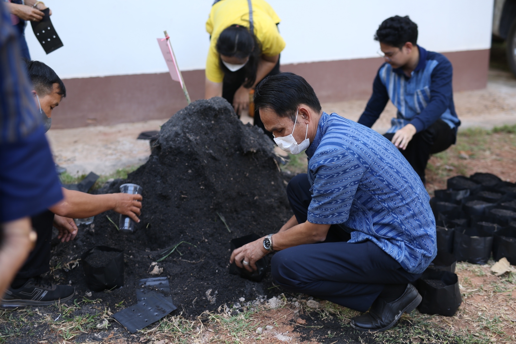 พช.สกลนคร : ดำเนินงานโครงการพัฒนาสมรรถนะเจ้าหน้าที่พัฒนาชุมชน จังหวัดสกลนคร ในการขับเคลื่อนงานพัฒนาชุมชน ประจำปีงบประมาณ พ.ศ. 2566
