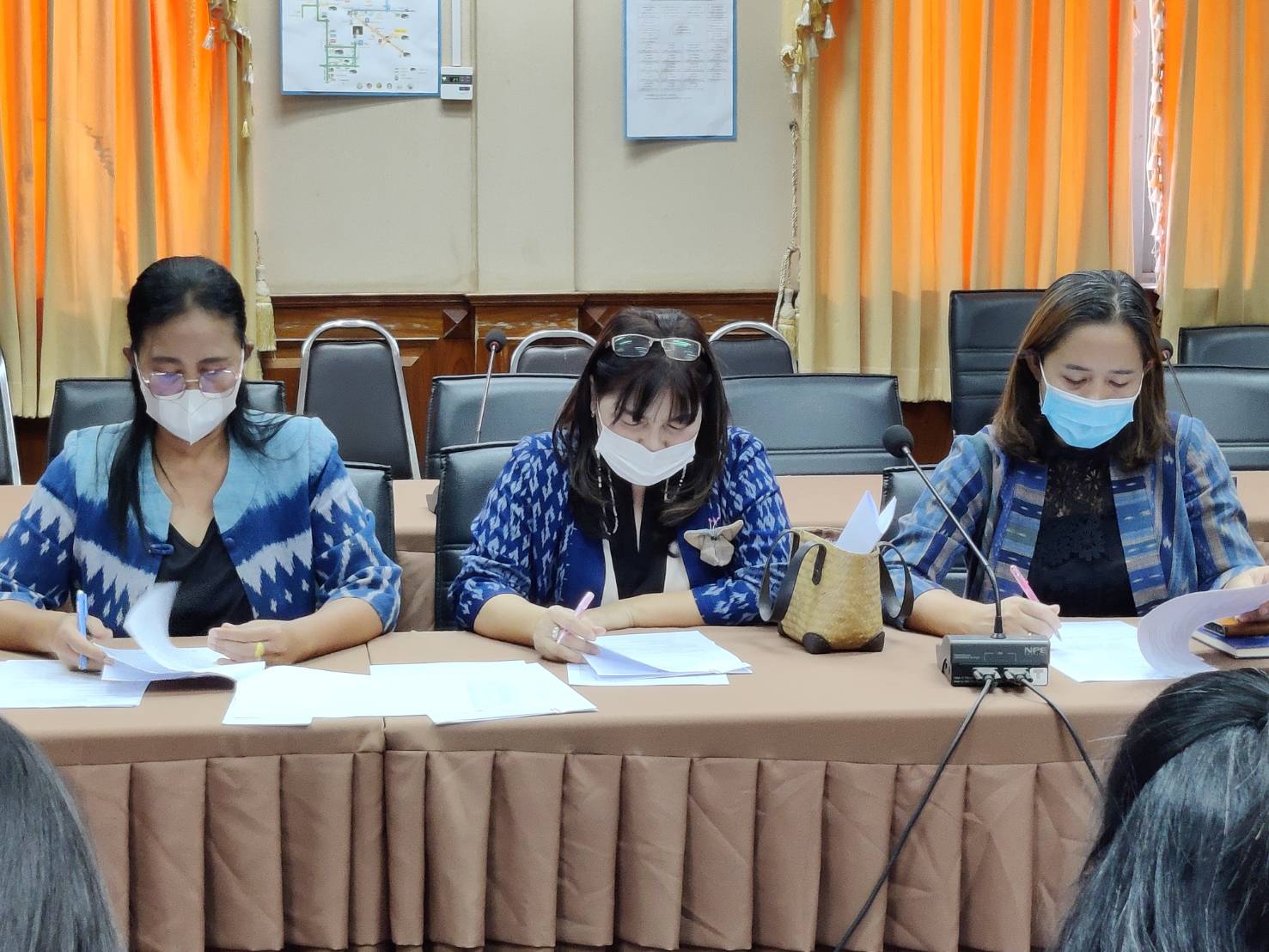 จังหวัดสกลนคร : เตรียมความพร้อมการจัดงานวันสถาปนากองทุนแม่ของแผ่นดินและพิธีทอดผ้าป่ากองทุนแม่ของแผ่นดิน ประจำปี 2565