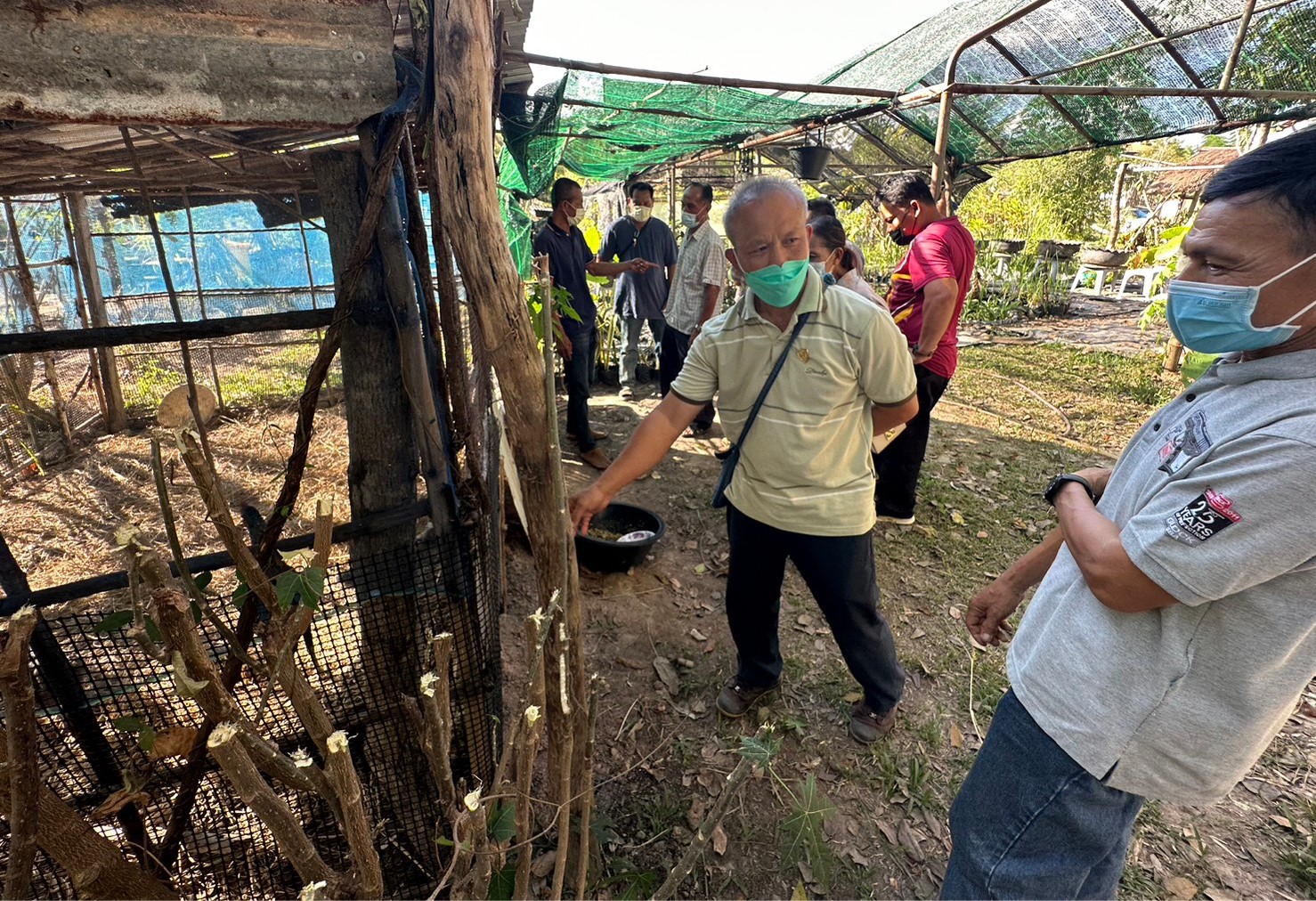 ผู้ว่าราชการจังหวัดสกลนคร : เปิดการฝึกอบรมเพื่อพัฒนาคุณภาพชีวิต เพิ่มทักษะความรู้ด้านอาชีพแก่ครัวเรือนตกเกณฑ์ TPMAP มิติรายได้ ของจังหวัดสกลนคร พัฒนาสู่ความยั่งยืน ในปี 2566