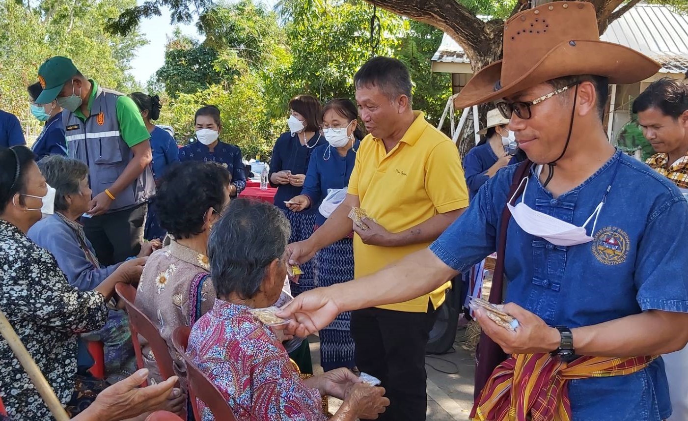 จังหวัดสกลนคร : 18 อำเภอ Kick off การน้อมนำแนวพระราชดำริของสมเด็จพระกนิษฐาธิราชเจ้า กรมสมเด็จพระเทพรัตนราชสุดาฯ สยามบรมราชกุมารี สร้างความมั่นคงทางอาหาร สู่ปฏิบัติการปลูกผักสวนครัว เพื่อสร้างความมั่นคงทางอาหาร ปี 2566 รอบ 2 ต่อเนื่อง