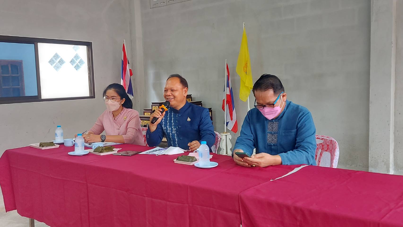 รองหัวหน้าผู้ตรวจราชการกรม กรมการพัฒนาชุมชน กระทรวงมหาดไทย : ติดตามการดำเนินงานกองทุนชุมชนเกื้อหนุนความสำเร็จตามหลักธรรมาภิบาล ในเขตพื้นที่อำเภอโคกศรีสุพรรณ จังหวัดสกลนคร