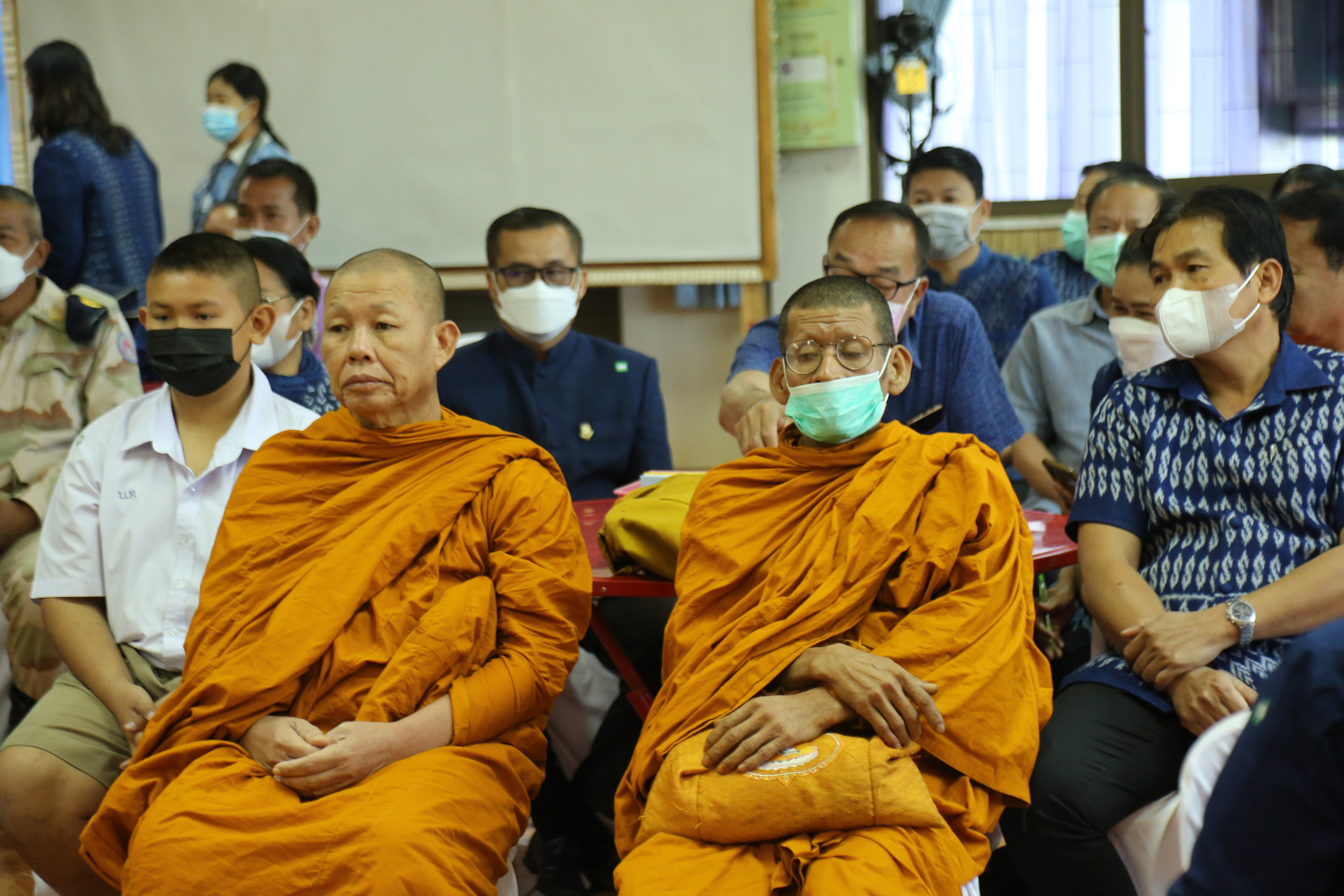 กรมการพัฒนาชุมชน กระทรวงมหาดไทยร่วมกับจังหวัดสกลนคร : จัดกิจกรรมเพิ่มทักษะการจัดการความรู้ด้านการถอดบทเรียน โครงการอำเภอนำร่อง “บำบัดทุกข์ บำรุงสุข” แบบบูรณาการ และสร้างนักขับเคลื่อนยุทธศาสตร์ นำการเปลี่ยนแปลง กระทรวงมหาดไทย