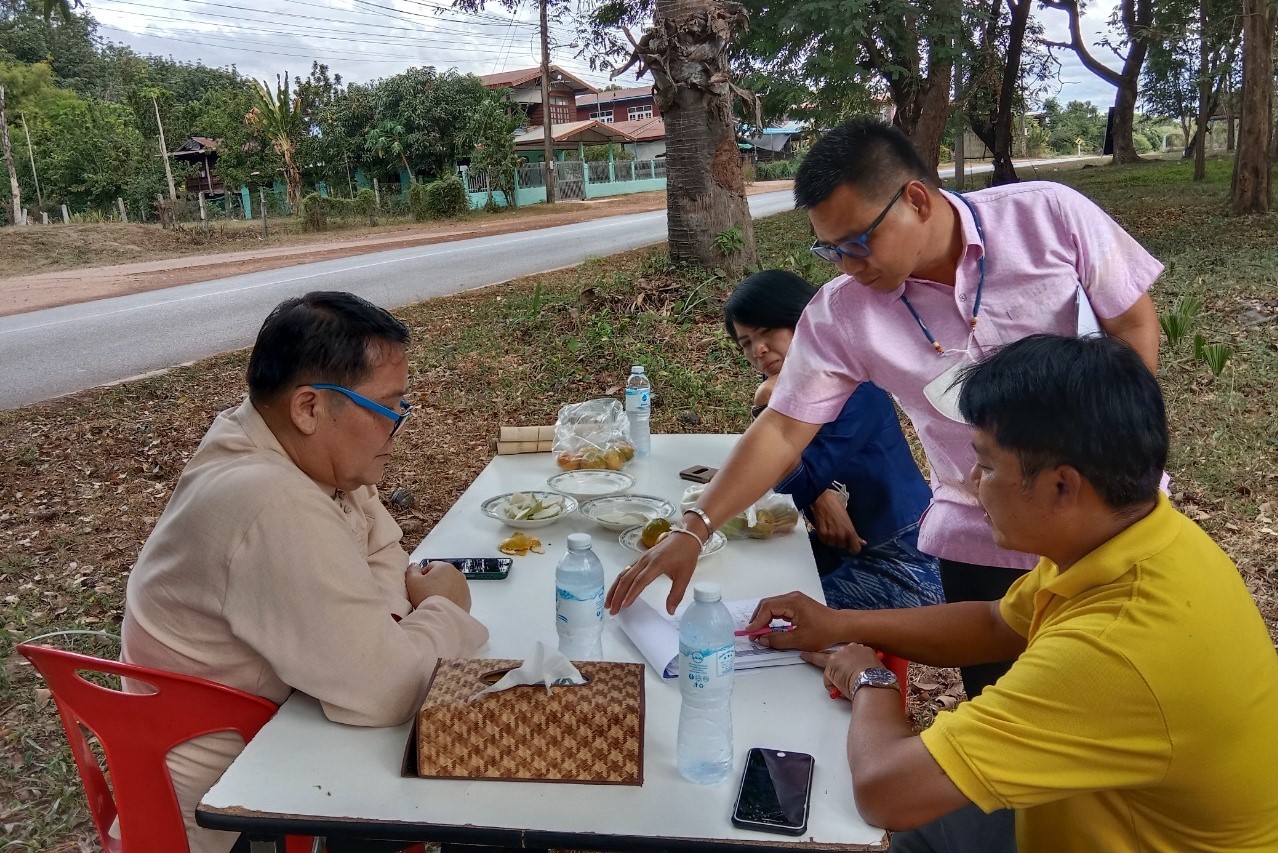รองหัวหน้าผู้ตรวจราชการกรมการพัฒนาชุมชน กระทรวงมหาดไทย : ติดตามการขับเคลื่อนงานตามนโยบายรัฐบาล งานตามนโยบาย กระทรวงมหาดไทยและงานตามข้อสั่งการของอธิบดีกรมการพัฒนาชุมชน ในเขตพื้นที่จังหวัดสกลนคร