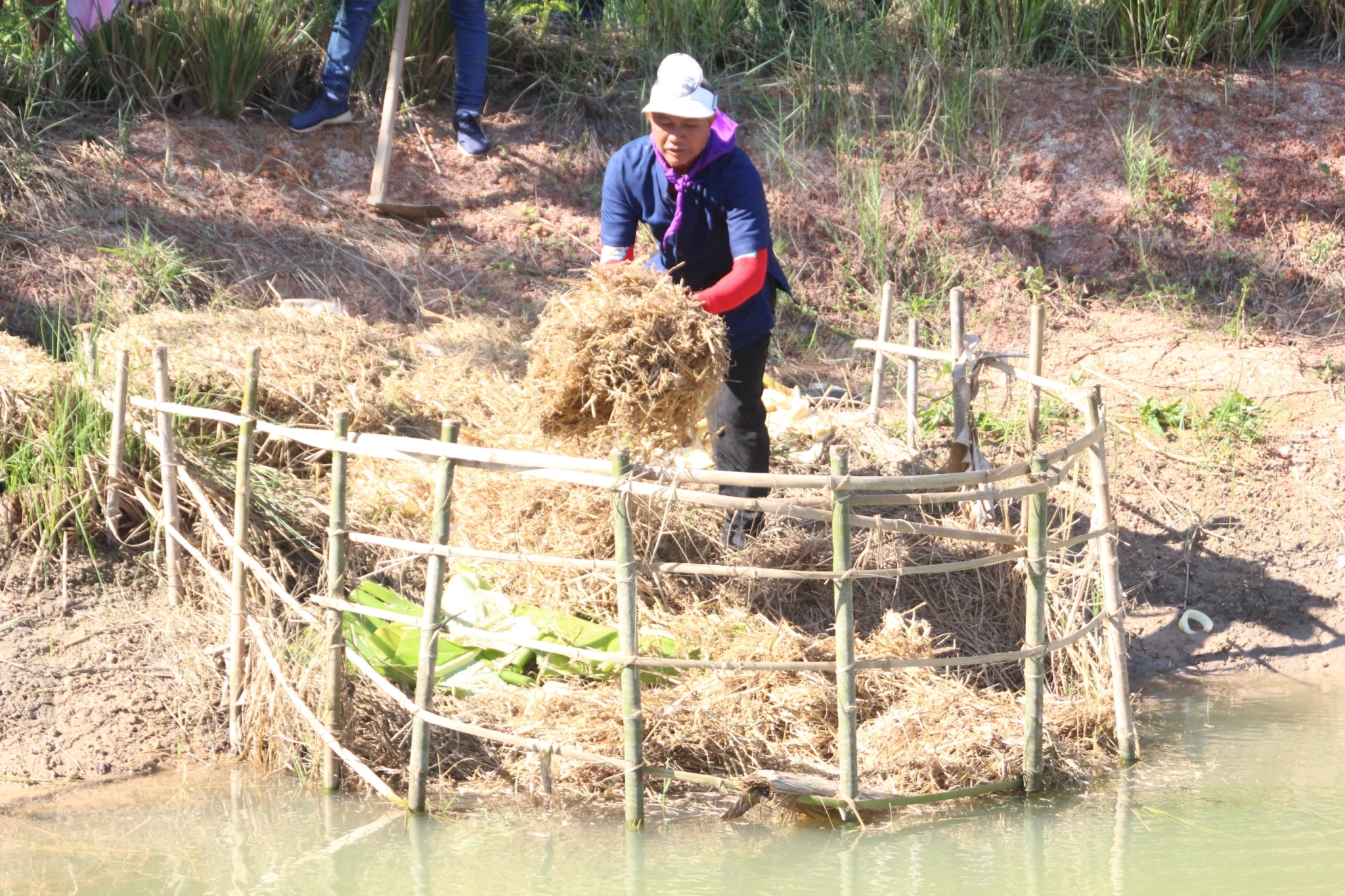 กรมการพัฒนาชุมชน กระทรวงมหาดไทย : ร่วมขับเคลื่อนงาน “วันดินโลก” ประจำปี 2565 (World Soil Day 2022) ในเขตพื้นที่จังหวัดสกลนคร