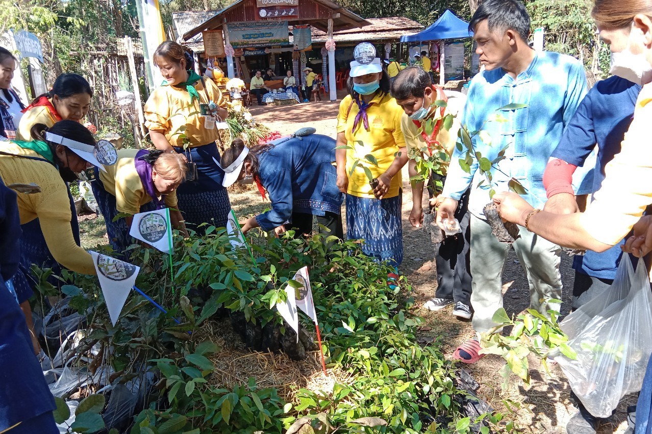 กรมการพัฒนาชุมชน กระทรวงมหาดไทย : ร่วมขับเคลื่อนงาน “วันดินโลก” ประจำปี 2565 (World Soil Day 2022) ในเขตพื้นที่จังหวัดสกลนคร