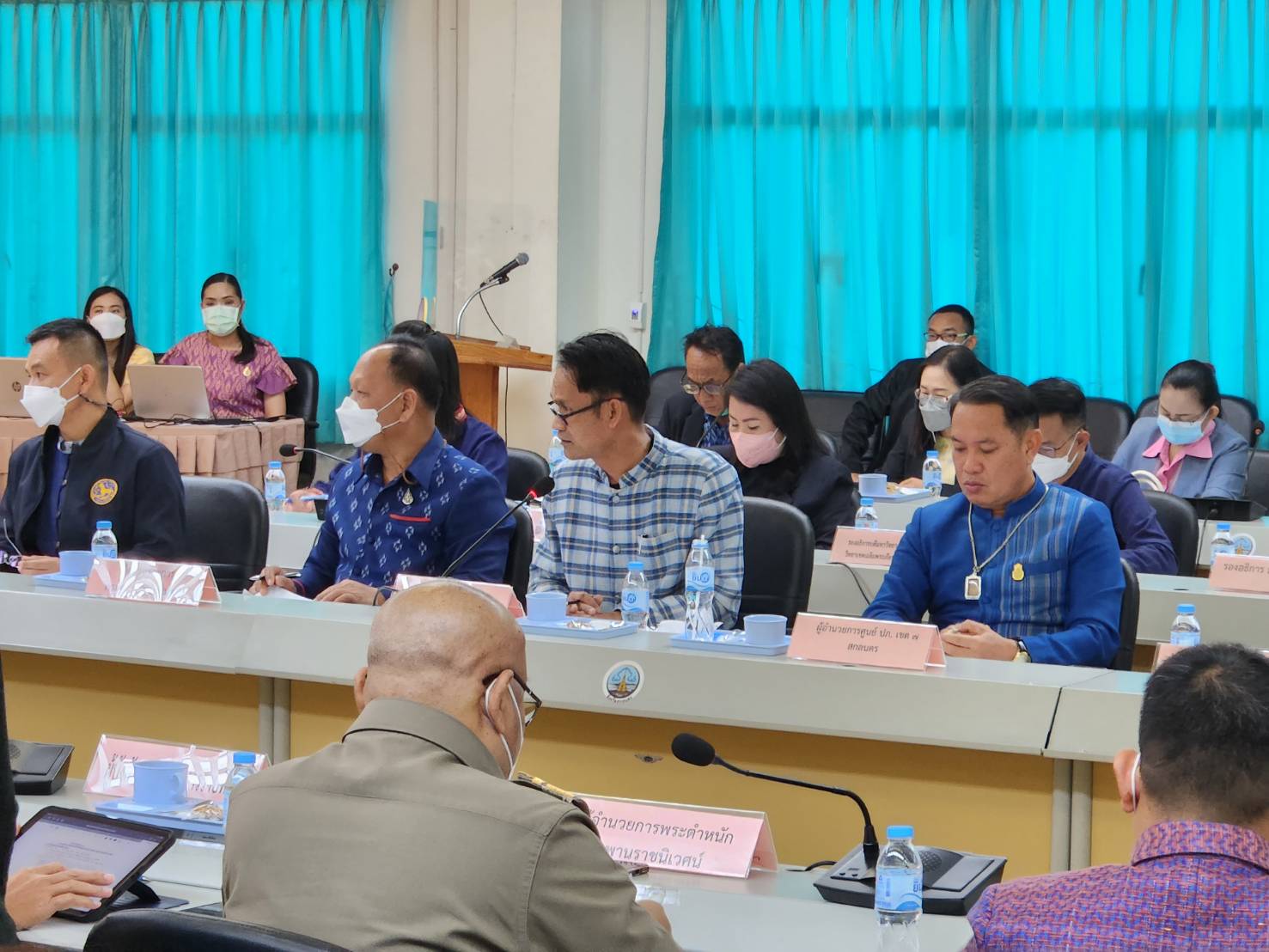 จังหวัดสกลนคร : ประชุมเตรียมความพร้อมการรับเสด็จ สมเด็จพระเจ้าลูกเธอ เจ้าฟ้าสิริวัณณวรี นารีรัตนราชกัญญา เสด็จปฏิบัติภารกิจในพื้นที่จังหวัดสกลนคร