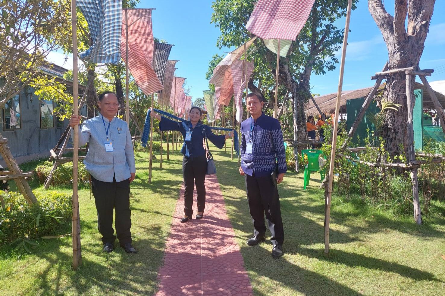 จังหวัดสกลนคร : ร่วมกิจกรรมสมาคมแม่บ้านมหาดไทยสัญจร ครั้งที่ 2 พื้นที่ภาคตะวันออกเฉียงเหนือ