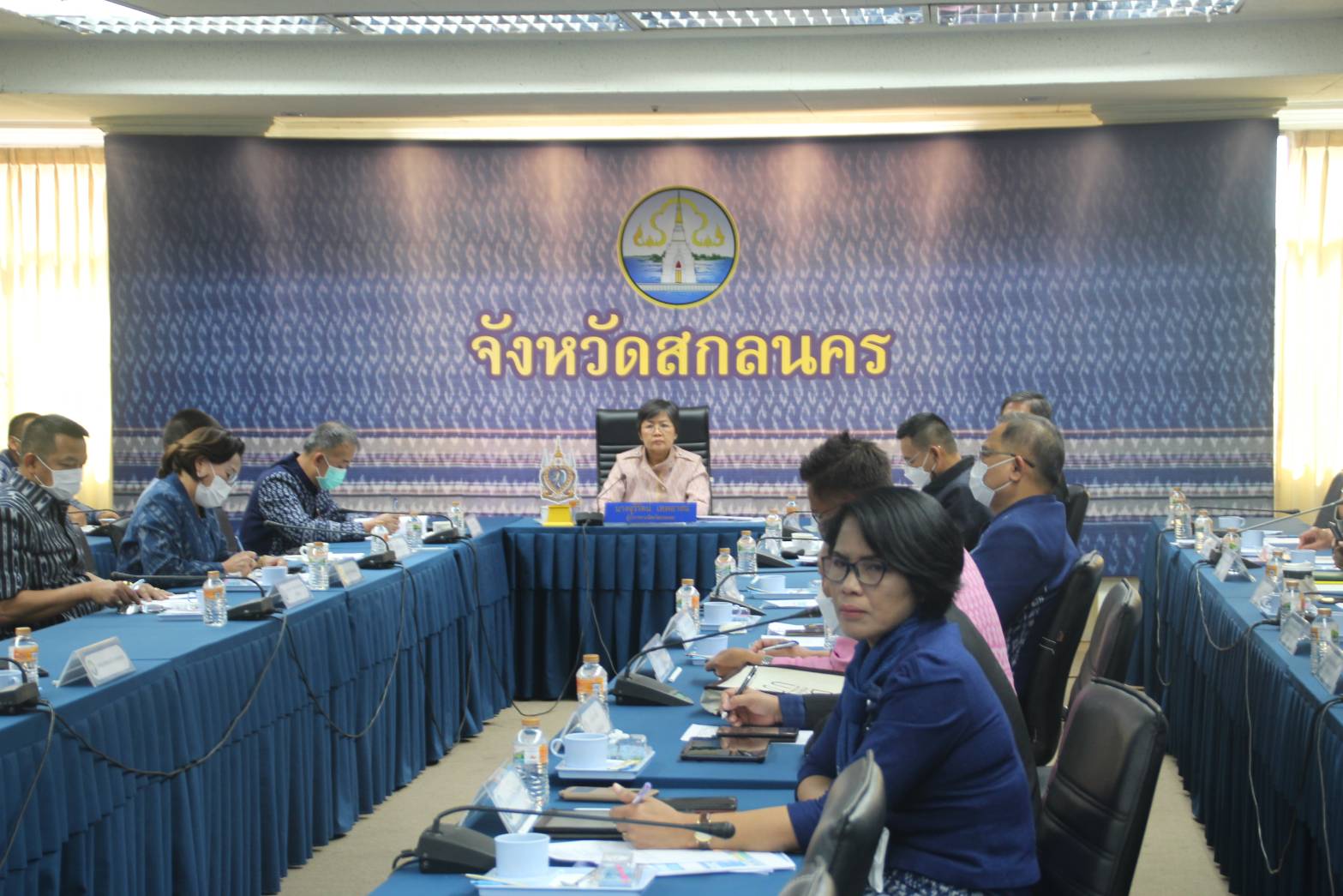 จังหวัดสกลนคร : ร่วมประชุมขับเคลื่อนและติดตามงานนโยบายของรัฐบาล งานภารกิจสำคัญของกระทรวงมหาดไทย ประจำปีงบประมาณ พ.ศ. 2566 (VCS)