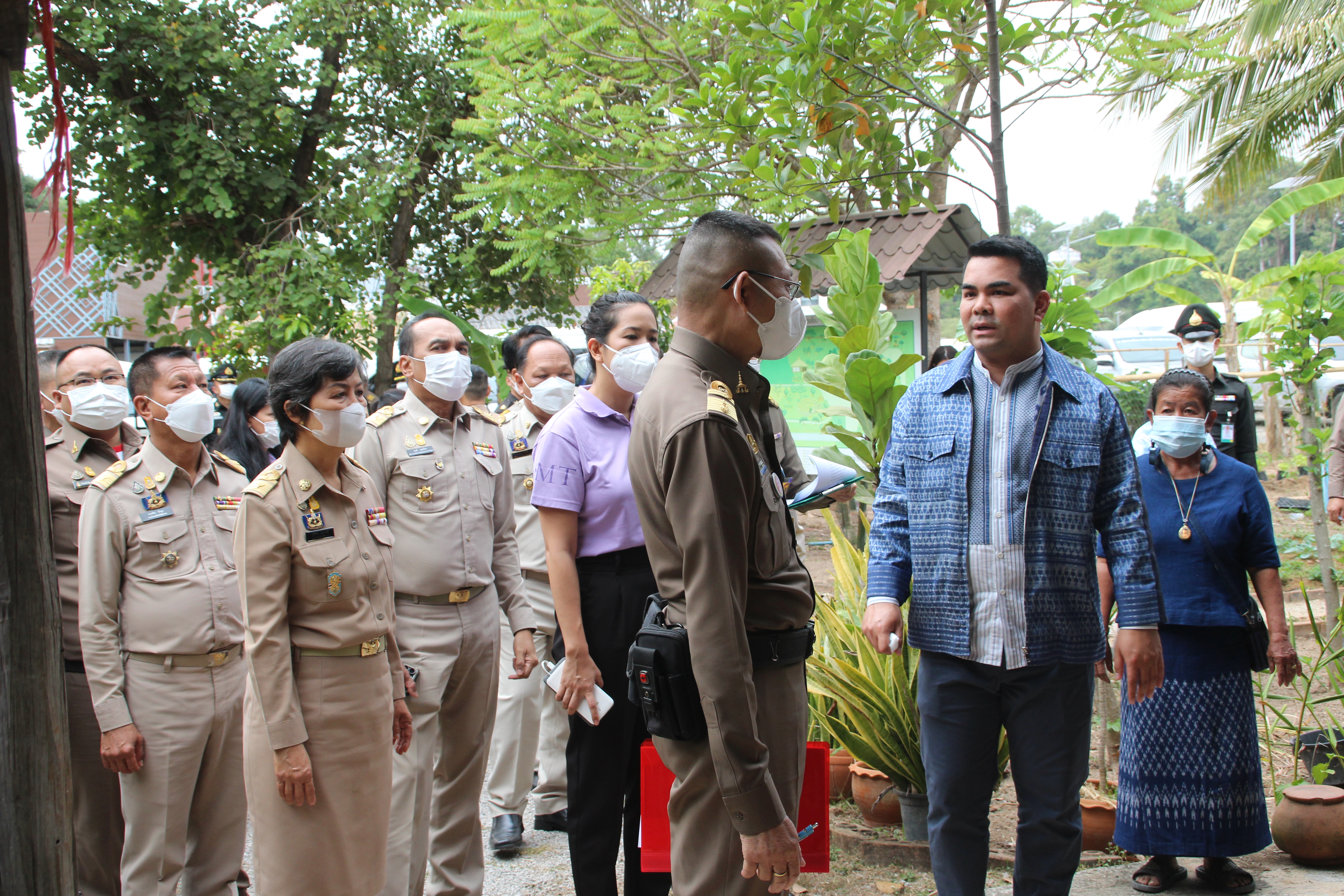 จังหวัดสกลนคร : ต้อนรับคณะตรวจพื้นที่ เตรียมการรับเสด็จ สมเด็จพระเจ้าลูกเธอ เจ้าฟ้า สิริวัณวรี นารีรัตนราชกัญญา ซึ่งกำหนดเสด็จเป็นองค์ประธานพิธีเปิดอาคารเฉลิมพระเกียรติ 36 พรรษา สมเด็จพระเจ้าลูกเธอเจ้าฟ้า สิริวัณณวรี นารีรัตนราชกัญญา “วิชชาลัยดอนกอย วิถีแห่งการพัฒนาที่ยั่งยืน” และเยี่ยมราษฏร ณ พิพิธภัณฑ์ป้าทุ้ม-ป้าไท้  จังหวัดสกลนคร