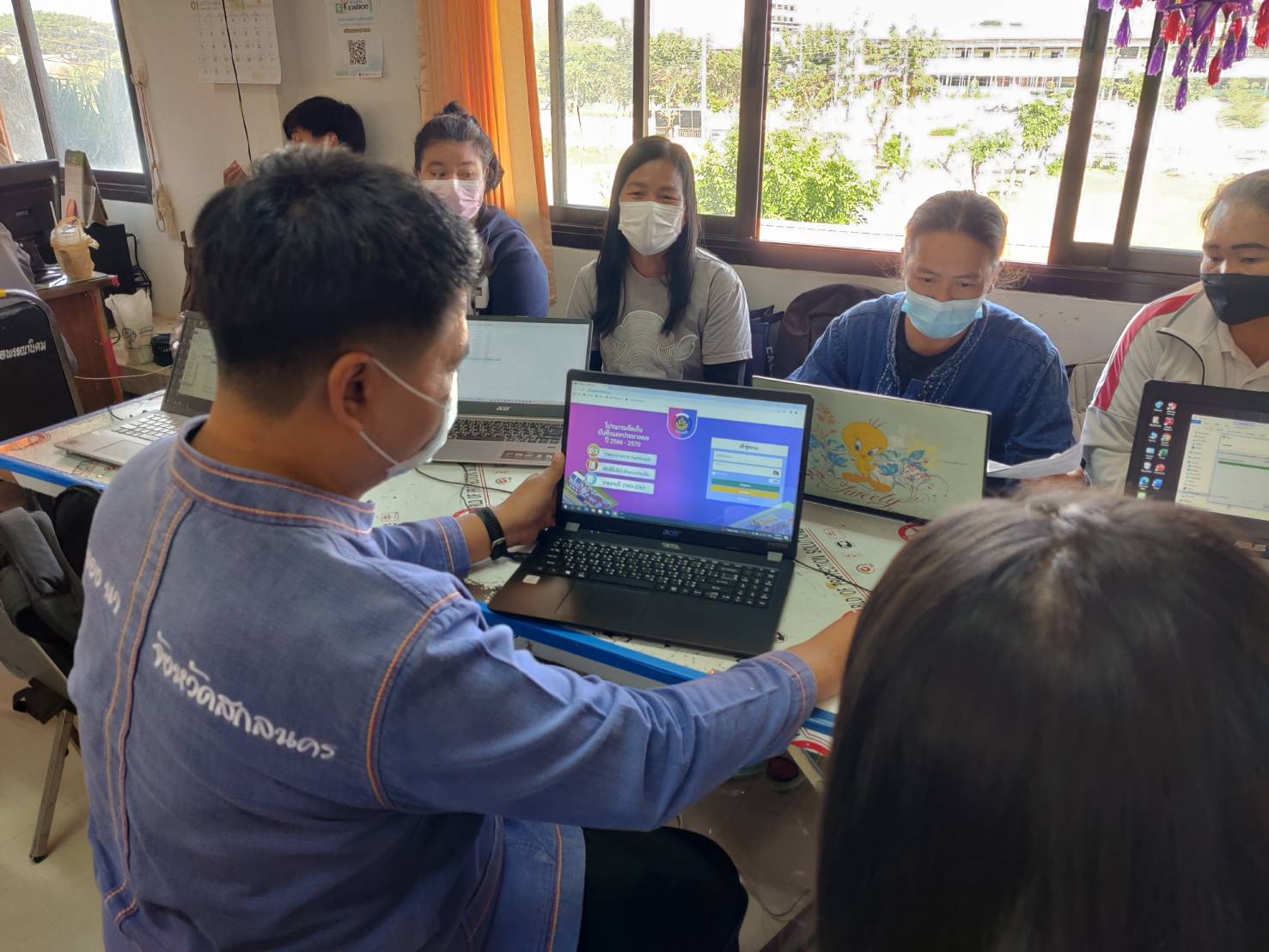 พช.สกลนคร : สนับสนุนการจัดเก็บข้อมูลความจำเป็นพื้นฐาน (จปฐ.) ประจำปี 2566