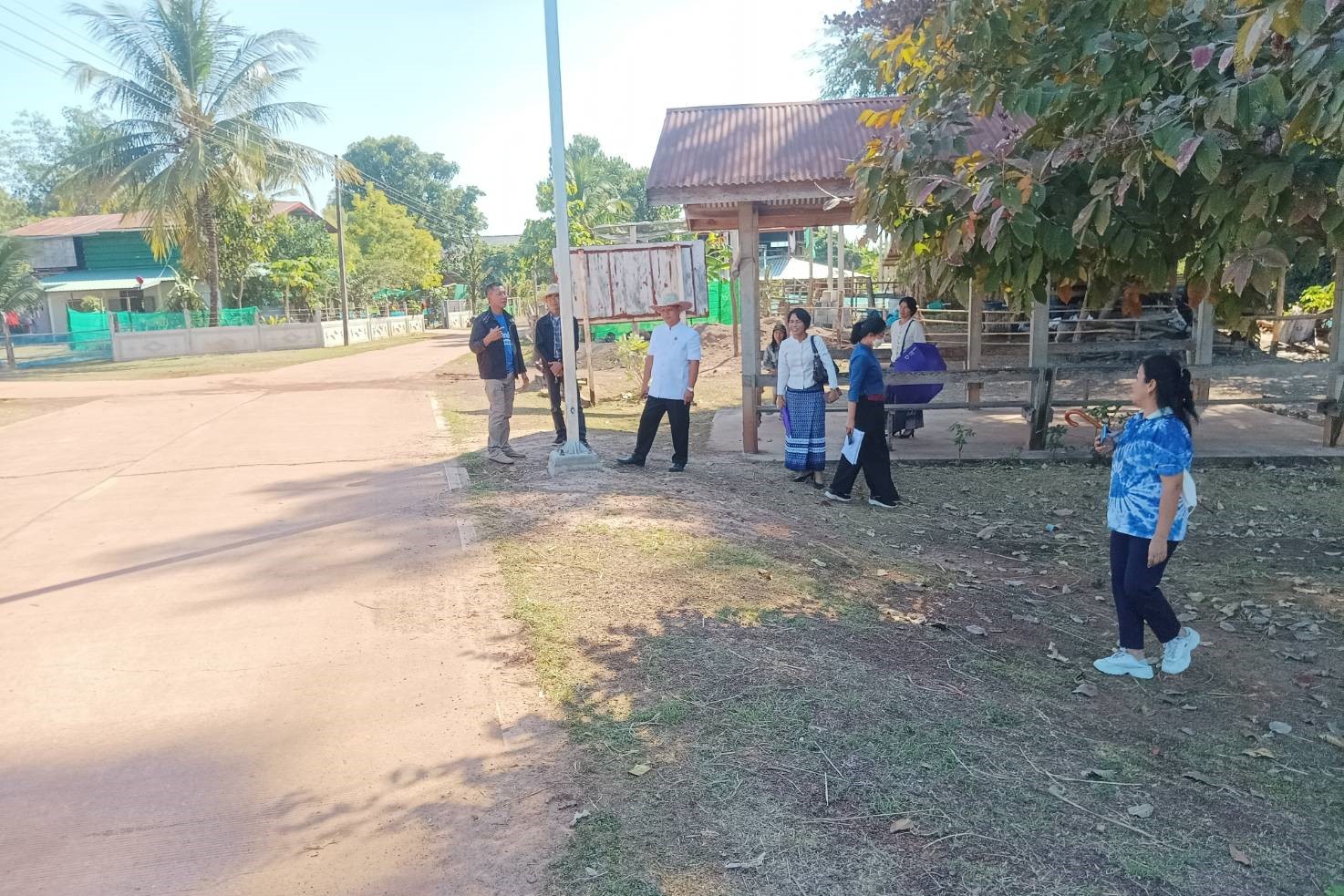 ผู้ตรวจราชการกรม กรมการพัฒนาชุมชน กระทรวงมหาดไทย : ลงพื้นที่สนับสนุนการเตรียมงานรับเสด็จ สมเด็จพระเจ้าลูกเธอ เจ้าฟ้าสิริวัณณวรี นารีรัตนราชกัญญา