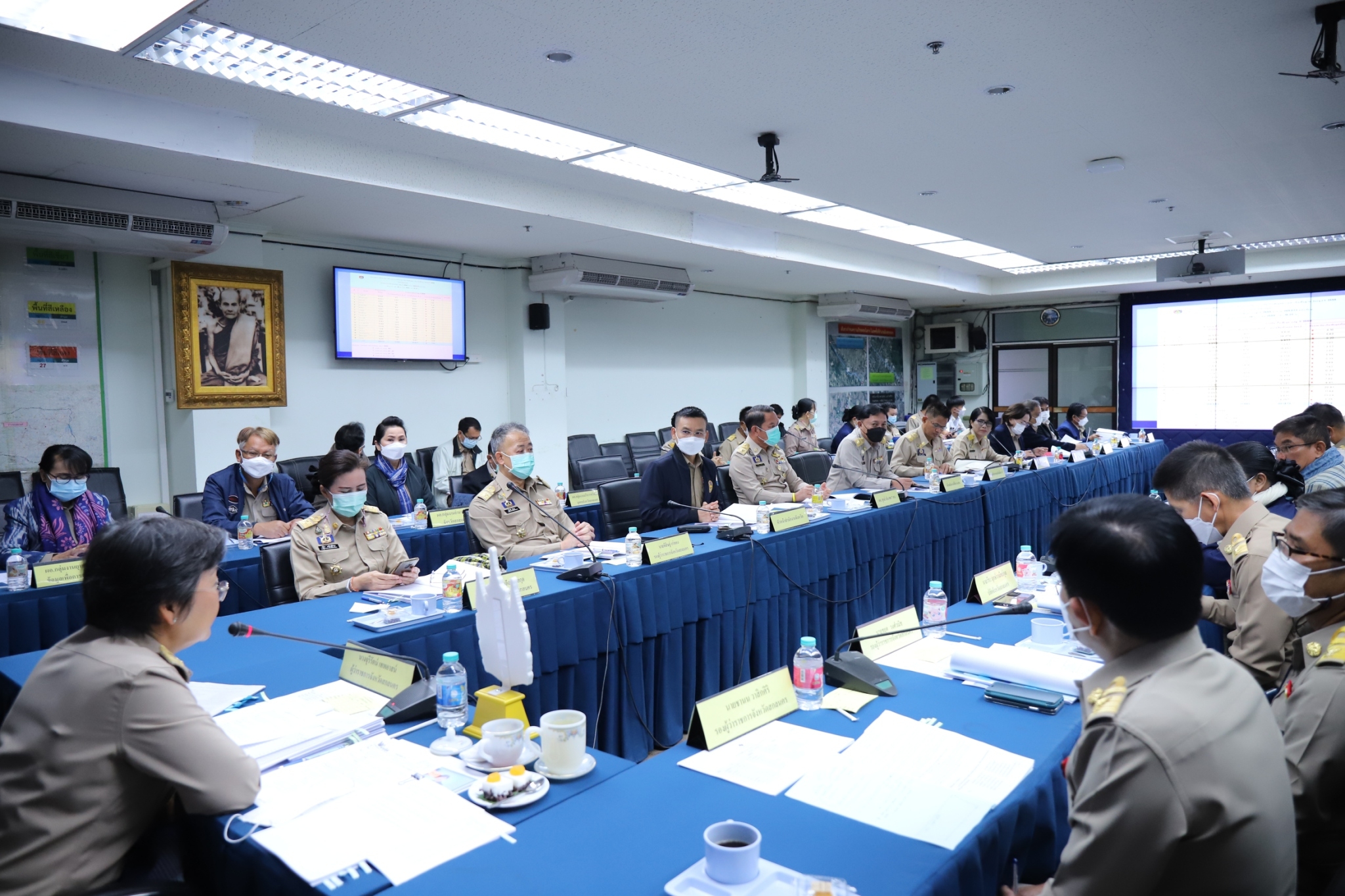 จังหวัดสกลนคร : ประชุมหัวหน้าหน่วยงานสังกัดกระทรวงมหาดไทย และนายอำเภอ ประจำเดือนมกราคม 2566