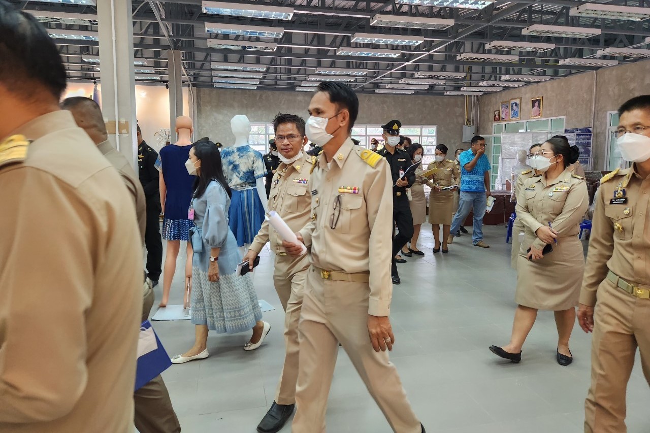 จังหวัดสกลนคร : ต้อนรับคณะตรวจพื้นที่ เตรียมการรับเสด็จ สมเด็จพระเจ้าลูกเธอ เจ้าฟ้า สิริวัณวรี นารีรัตนราชกัญญา ซึ่งกำหนดเสด็จเป็นองค์ประธานพิธีเปิดอาคารเฉลิมพระเกียรติ 36 พรรษา สมเด็จพระเจ้าลูกเธอเจ้าฟ้า สิริวัณณวรี นารีรัตนราชกัญญา “วิชชาลัยดอนกอย วิถีแห่งการพัฒนาที่ยั่งยืน” และเยี่ยมราษฏร ณ พิพิธภัณฑ์ป้าทุ้ม-ป้าไท้  จังหวัดสกลนคร