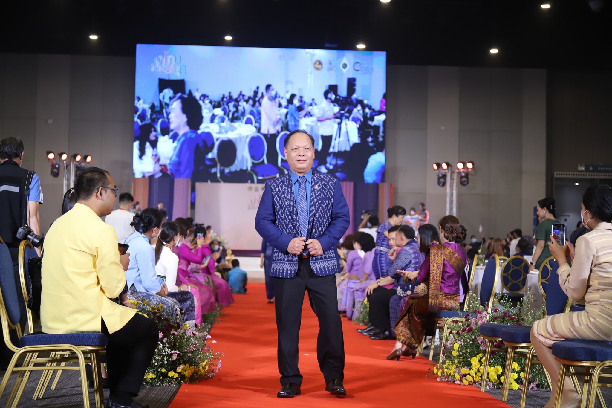 จังหวัดสกลนคร : ร่วมกิจกรรมสมาคมแม่บ้านมหาดไทยสัญจร ครั้งที่ 2 พื้นที่ภาคตะวันออกเฉียงเหนือ