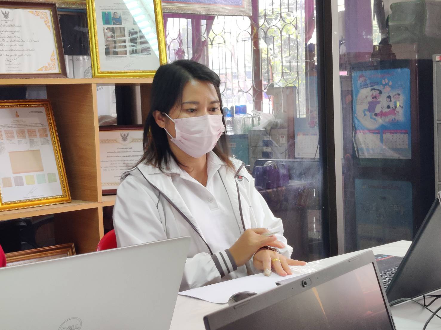 พช.สกลนคร : สนับสนุนการจัดเก็บข้อมูลความจำเป็นพื้นฐาน (จปฐ.) ประจำปี 2566