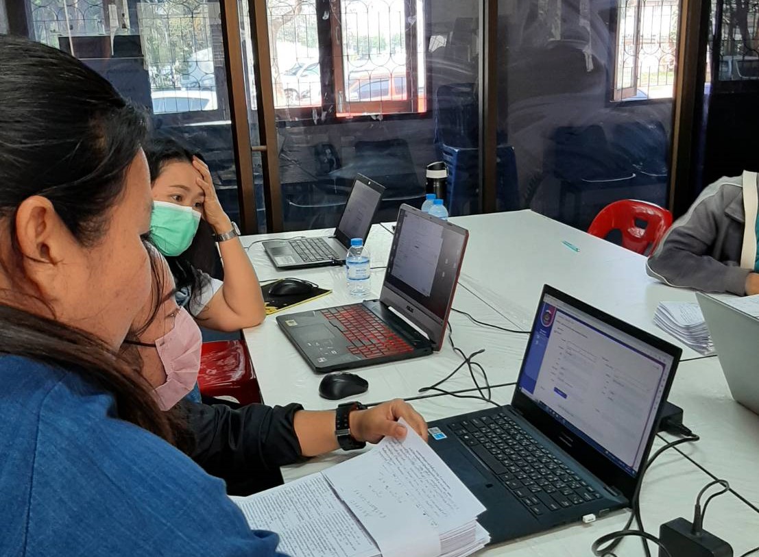 พช.สกลนคร : สนับสนุนการจัดเก็บข้อมูลความจำเป็นพื้นฐาน (จปฐ.) ประจำปี 2566