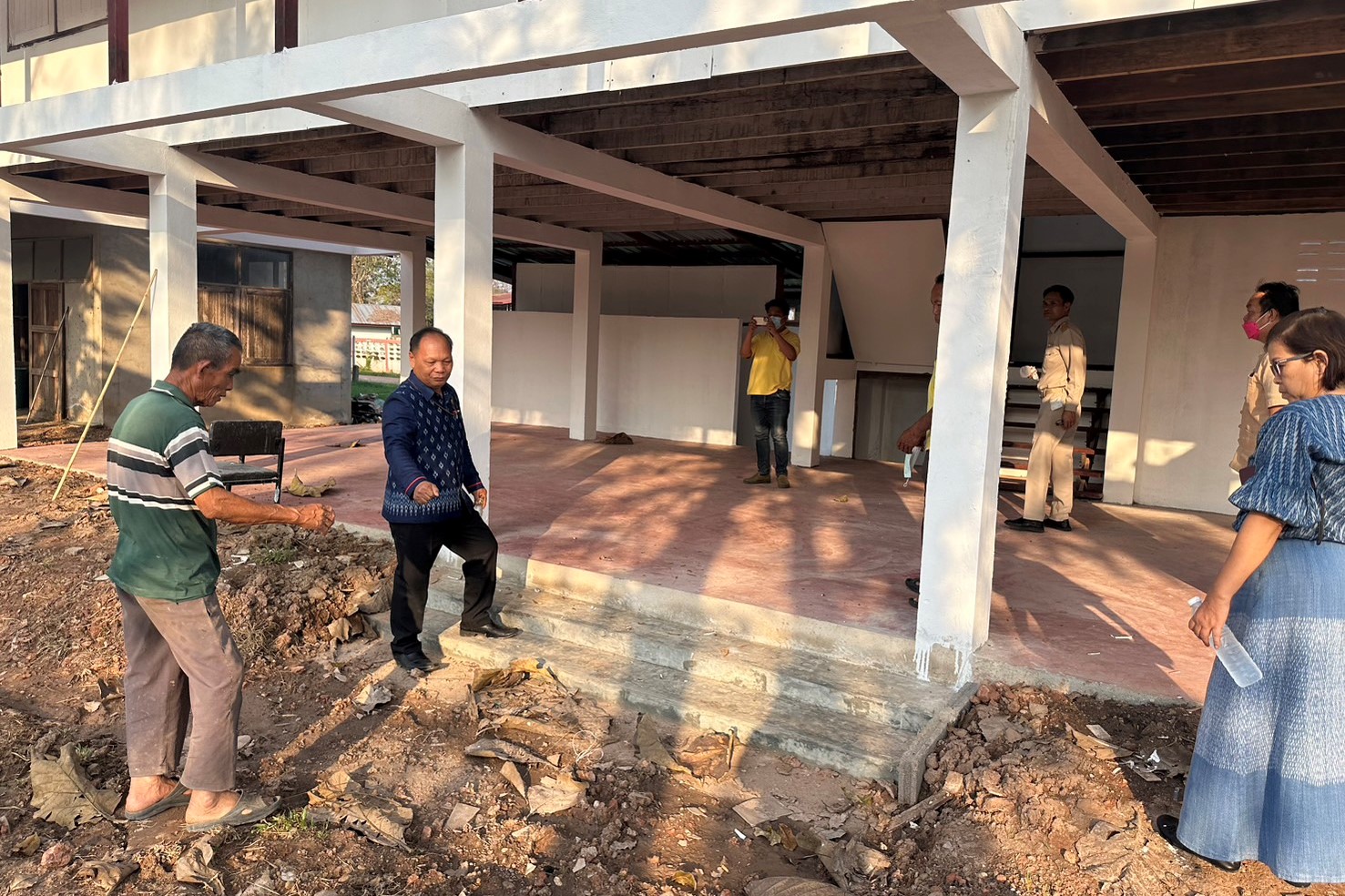ผู้ตรวจราชการกรม กรมการพัฒนาชุมชน ตรวจติดตามการขับเคลื่อนงานพัฒนาชุมชนชน ในพื้นที่จังหวัดสกลนคร