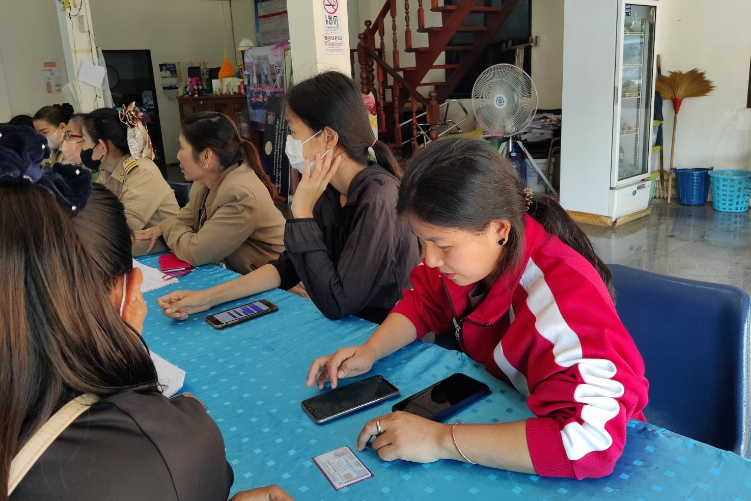 พช.สกลนคร : สนับสนุนการจัดเก็บข้อมูลความจำเป็นพื้นฐาน (จปฐ.) ประจำปี 2566