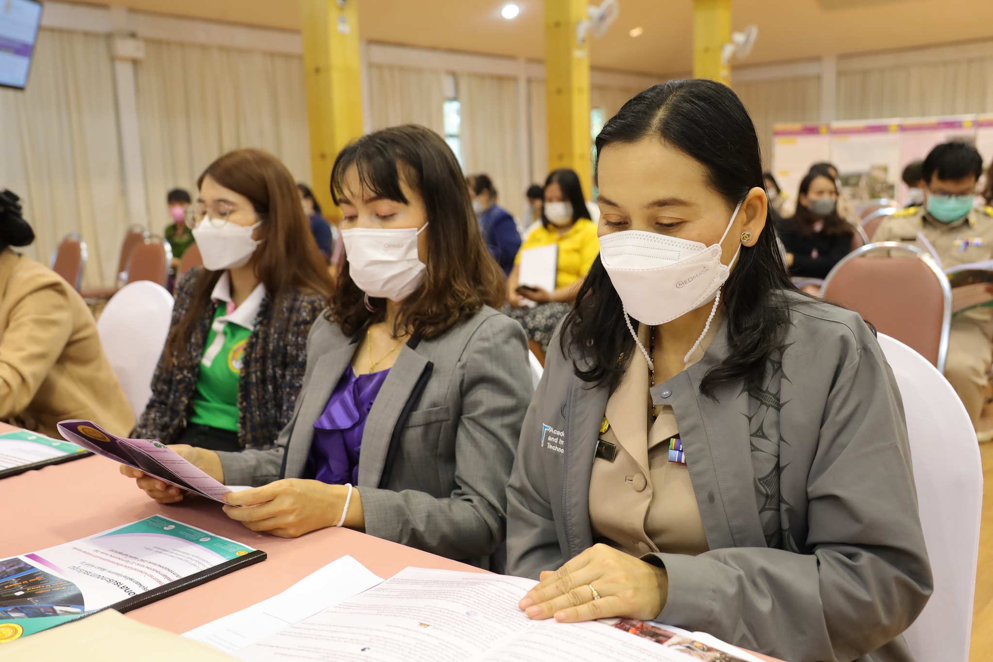 พช.สกลนคร : ร่วมประชุมสรุปผลการศึกษาการออกแบบทางแยกต่างระดับ (ครั้งที่ 3)