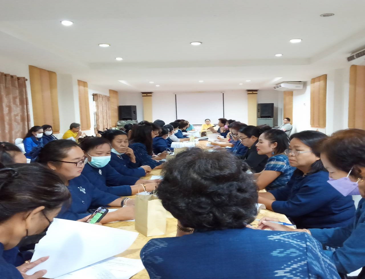 กพสจ.สกลนคร : ประชุมขับเคลื่อนการดำเนินพัฒนาสตรีจังหวัดสกลนคร ประจำปี 2566