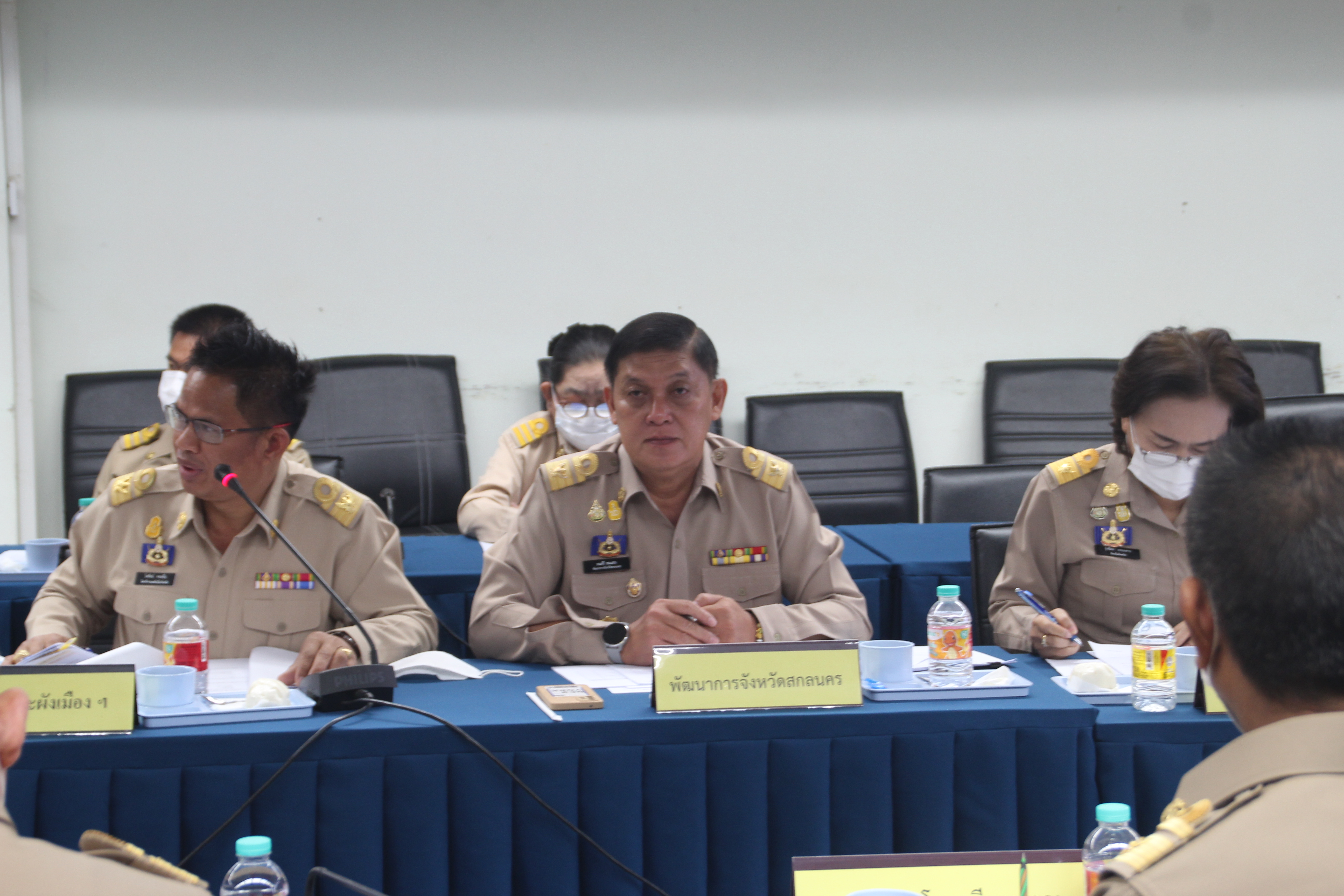 จังหวัดสกลนคร : ประชุมหัวหน้าหน่วยงานสังกัดกระทรวงมหาดไทย และนายอำเภอ ประจำเดือนกุมภาพันธ์ 2566