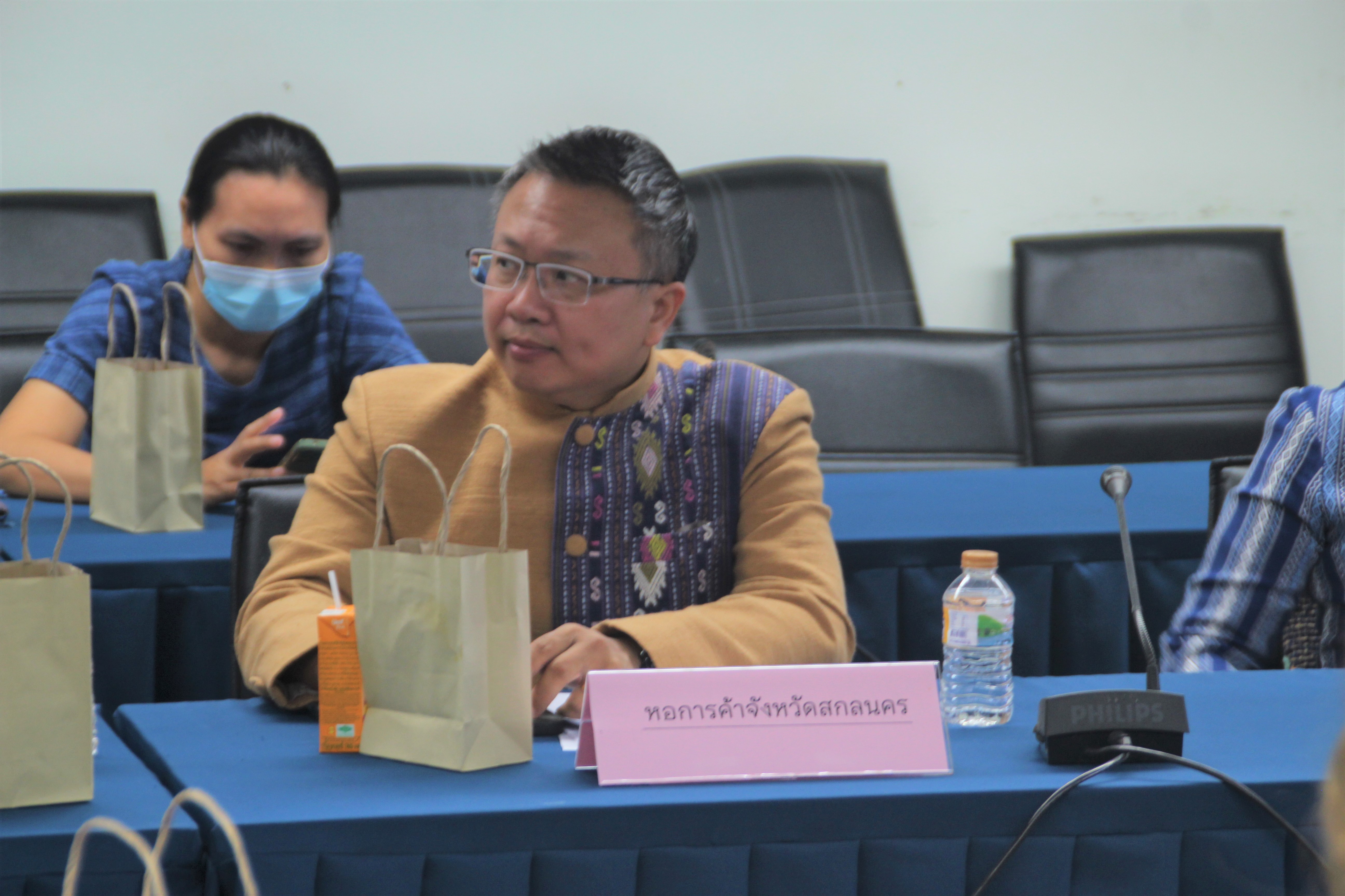 จังหวัดสกลนคร : ประชุมคณะกรรมการเครือข่ายองค์ความรู้ (Knowledge – Based OTOP : KBO)  จังหวัด