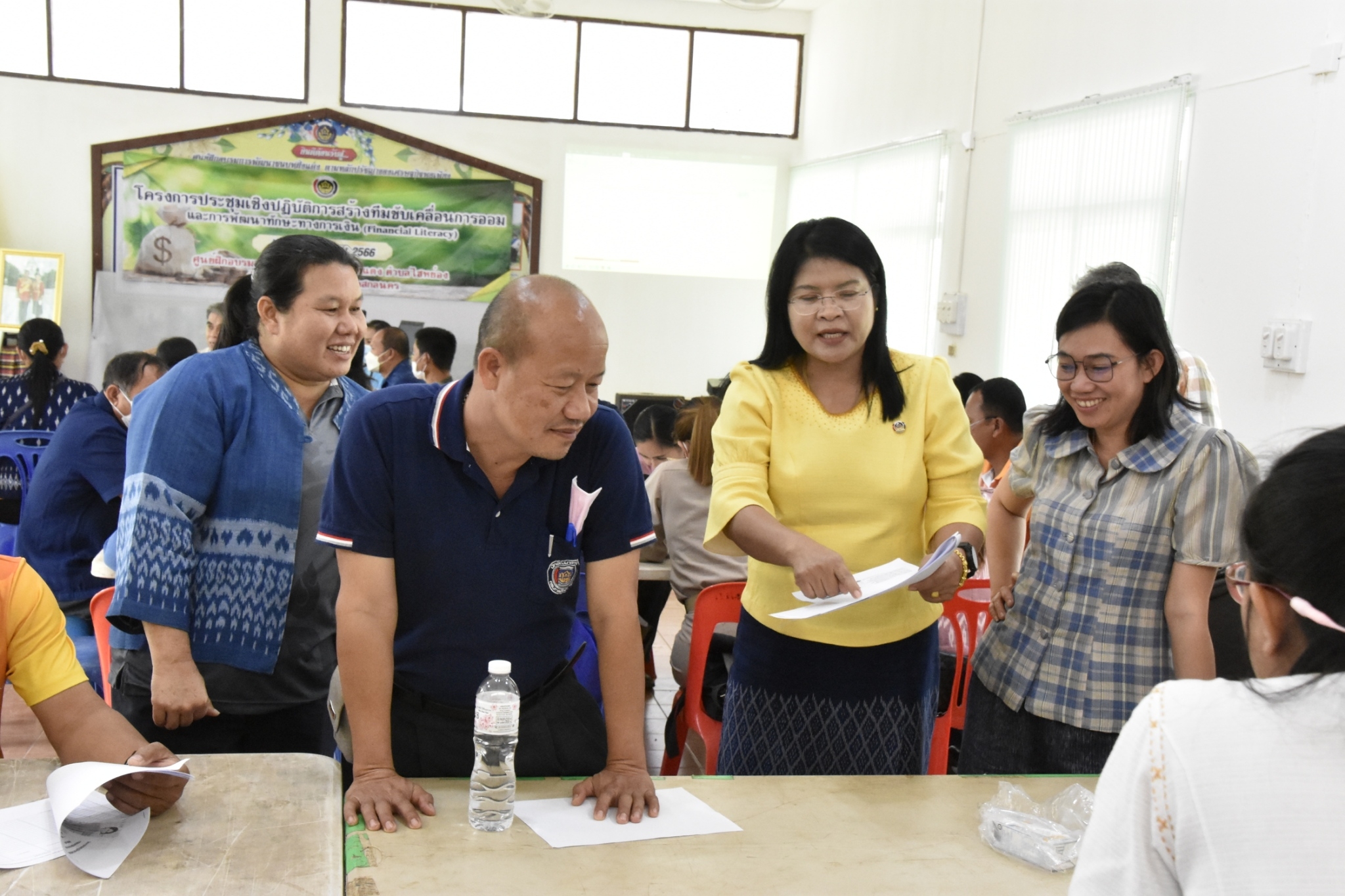 พช.สกลนคร : ประชุมเชิงปฏิบัติการสร้างทีมขับเคลื่อนการออมและการพัฒนาทักษะทางการเงิน (Financial Literacy)