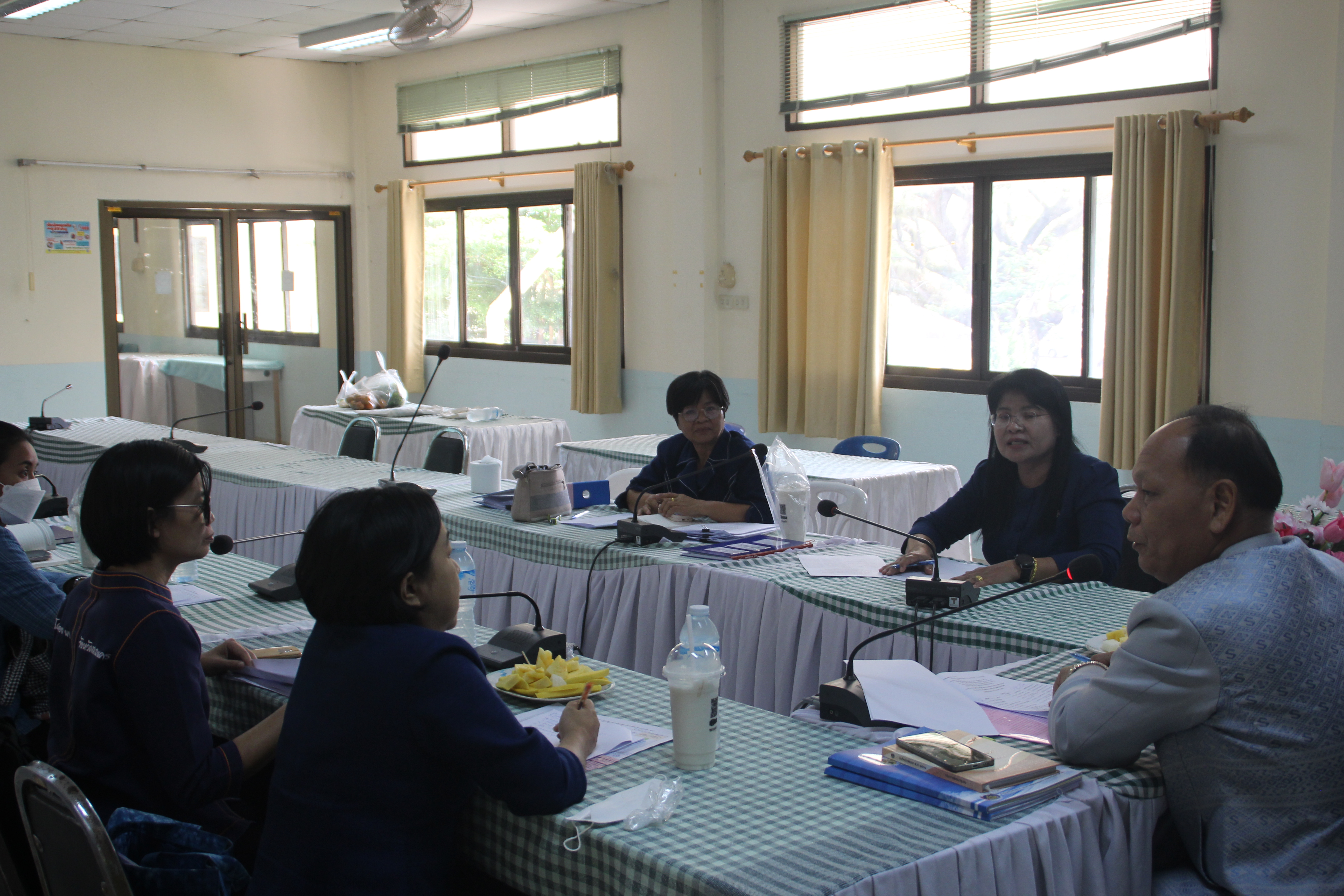ผู้ตรวจราชการกรม กรมการพัฒนาชุมชน : ประชุมเชิงปฏิบัติการตรวจติดตามผลการดำเนินงานของหน่วยรับตรวจรายไตรมาส ครั้งที่ 2/2566 พร้อมลงพื้นที่สนันสนุนการขับเคลื่อนงานของจังหวัดสกลนคร