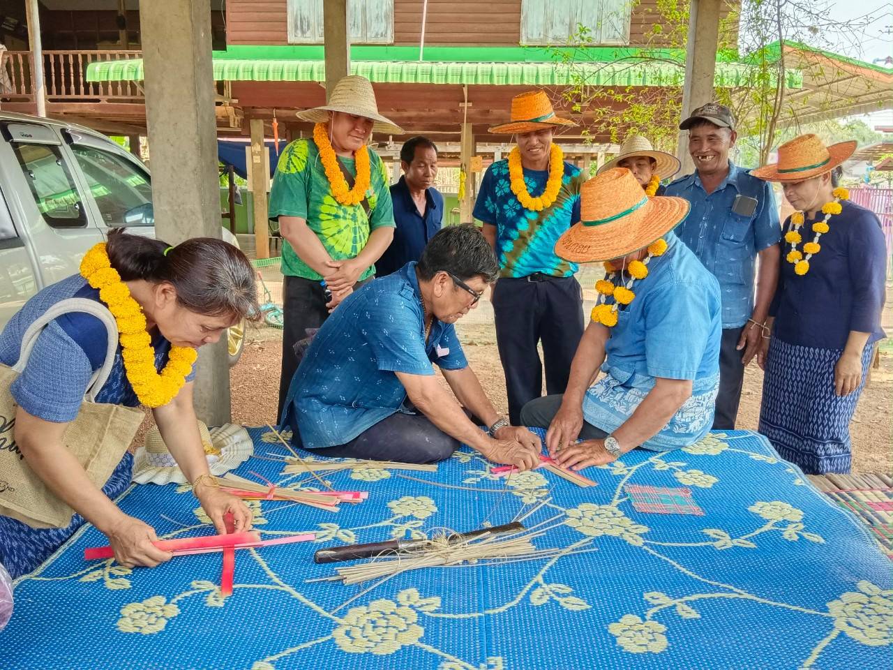 ดอนกอย หมู่บ้านพัฒนาที่ยั่งยืน (Sustainable Village) ส่งเสริมการท่องเที่ยวเชิงสร้างสรรค์ กับกิจกรรมการเรียนรู้ที่นักท่องเที่ยวลงมือปฏิบัติ (D-HOPE)