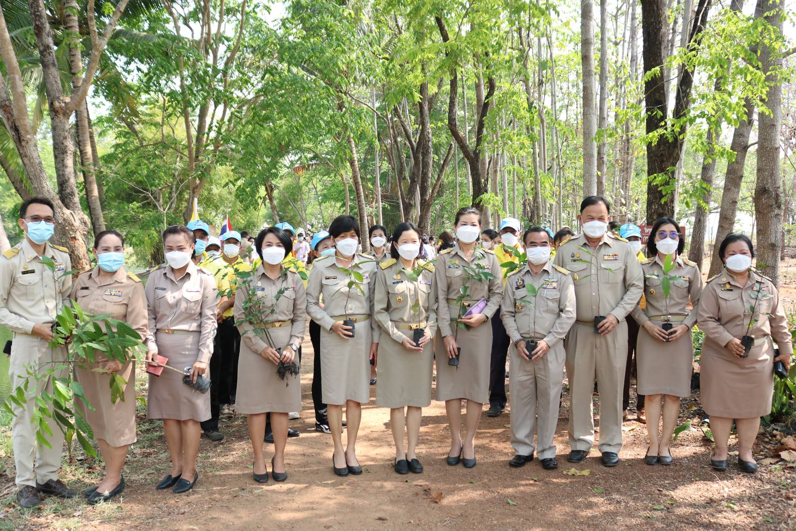 จังหวัดสกลนคร : จัดพิธีปลูกต้นพระศรีมหาโพธิ์ เพื่อน้อมถวายพระราชกุศลแด่สมเด็จพระเจ้าลูกเธอ เจ้าฟ้าพัชรกิติยาภา นเรนทิราเทพยวดี กรมหลวงราชสาริณีสิริพัชร มหาวัชรราชธิดา