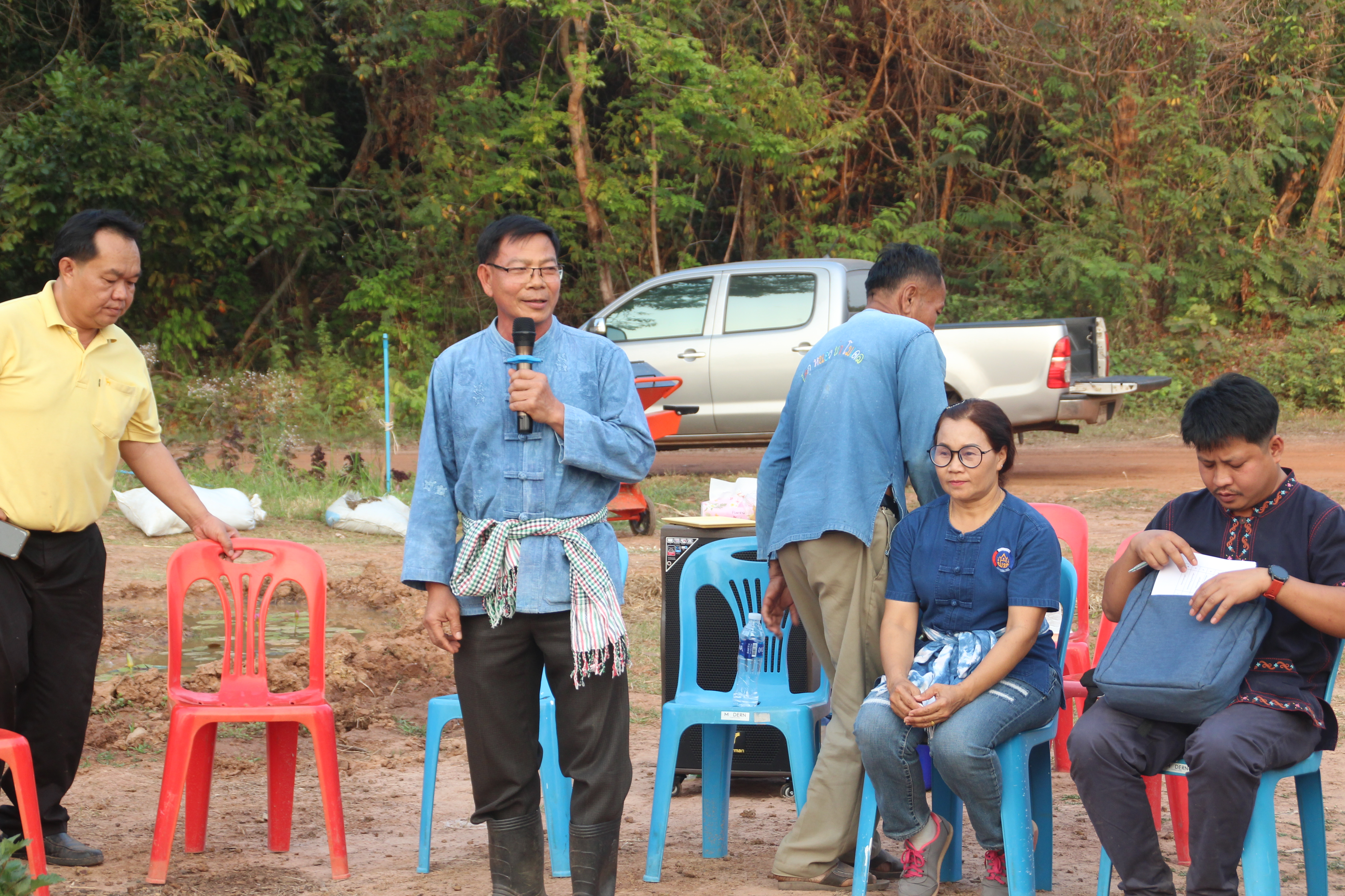 ผู้ตรวจราชการกรม กรมการพัฒนาชุมชน : ประชุมเชิงปฏิบัติการตรวจติดตามผลการดำเนินงานของหน่วยรับตรวจรายไตรมาส ครั้งที่ 2/2566 พร้อมลงพื้นที่สนันสนุนการขับเคลื่อนงานของจังหวัดสกลนคร