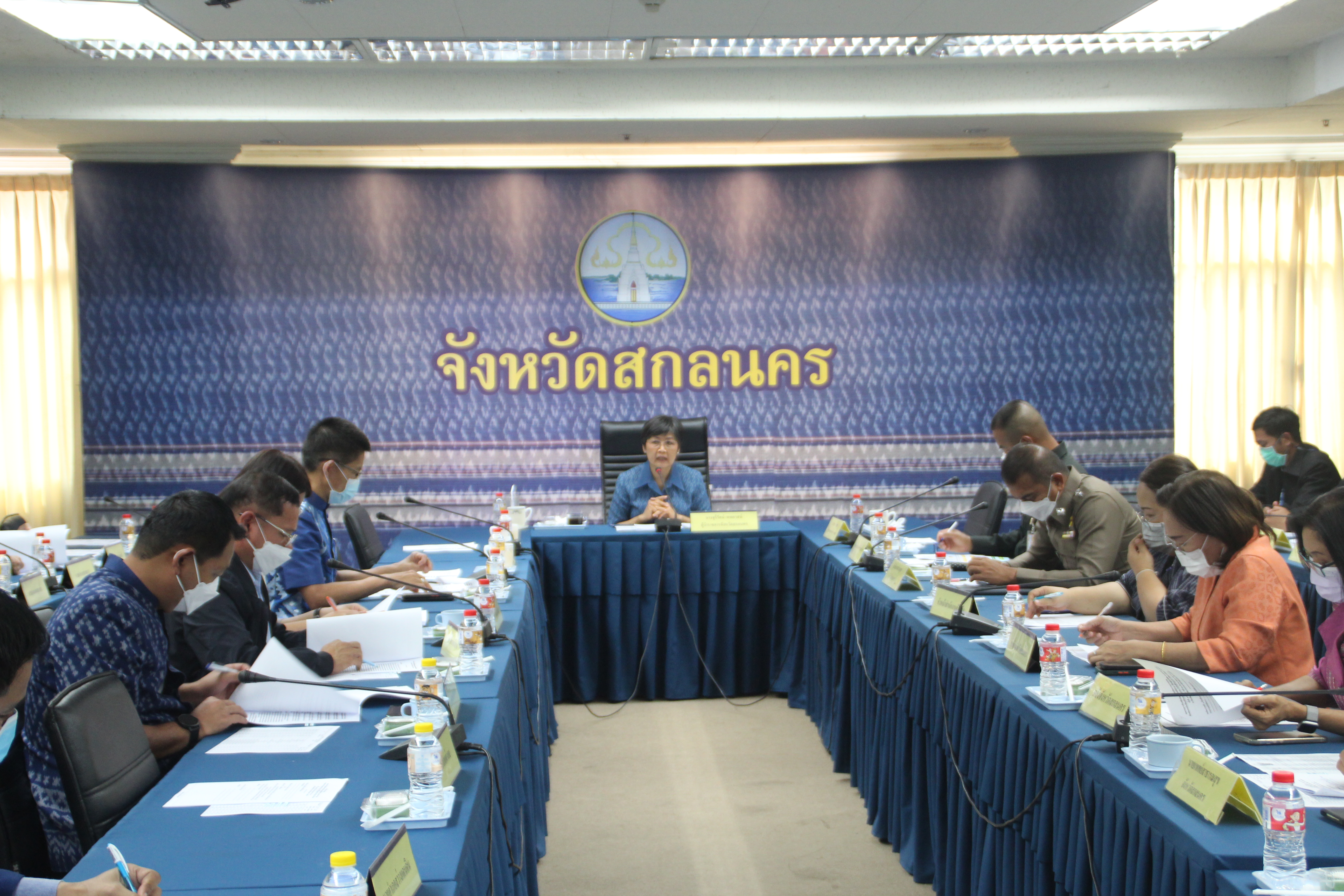 จังหวัดสกลนคร : ประชุมคณะกรรมการขับเคลื่อนโครงการ หนึ่งตำบล หนึ่งหมู่บ้านยั่งยืน (Sustainable Village) เพื่อเฉลิมพระเกียรติสมเด็จพระเจ้าลูกเธอ เจ้าฟ้าสิริวัณณวรี นารีรัตนราชกัญญา