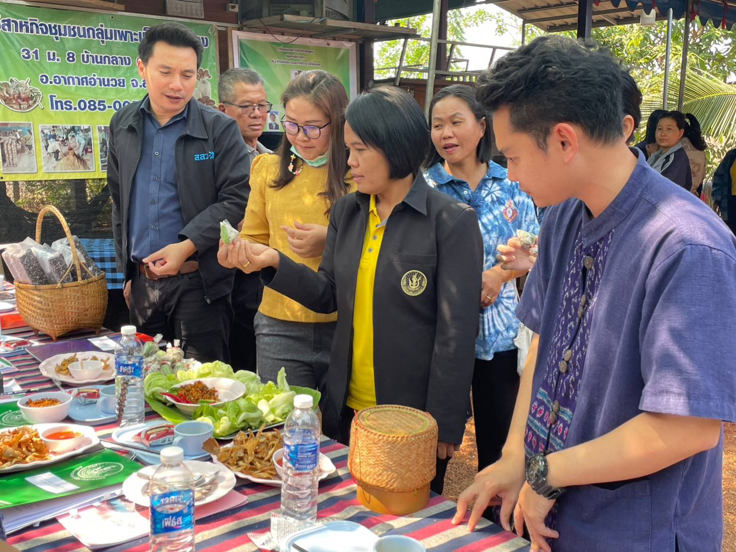พช.สกลนคร : ร่วมเป็นคณะทำงานติดตามการดำเนินงานของวิสาหกิจชุมชนที่ส่งเข้าประกวดวิสาหกิจชุมชนดีเด่น ระดับจังหวัด ประจำปี 2566