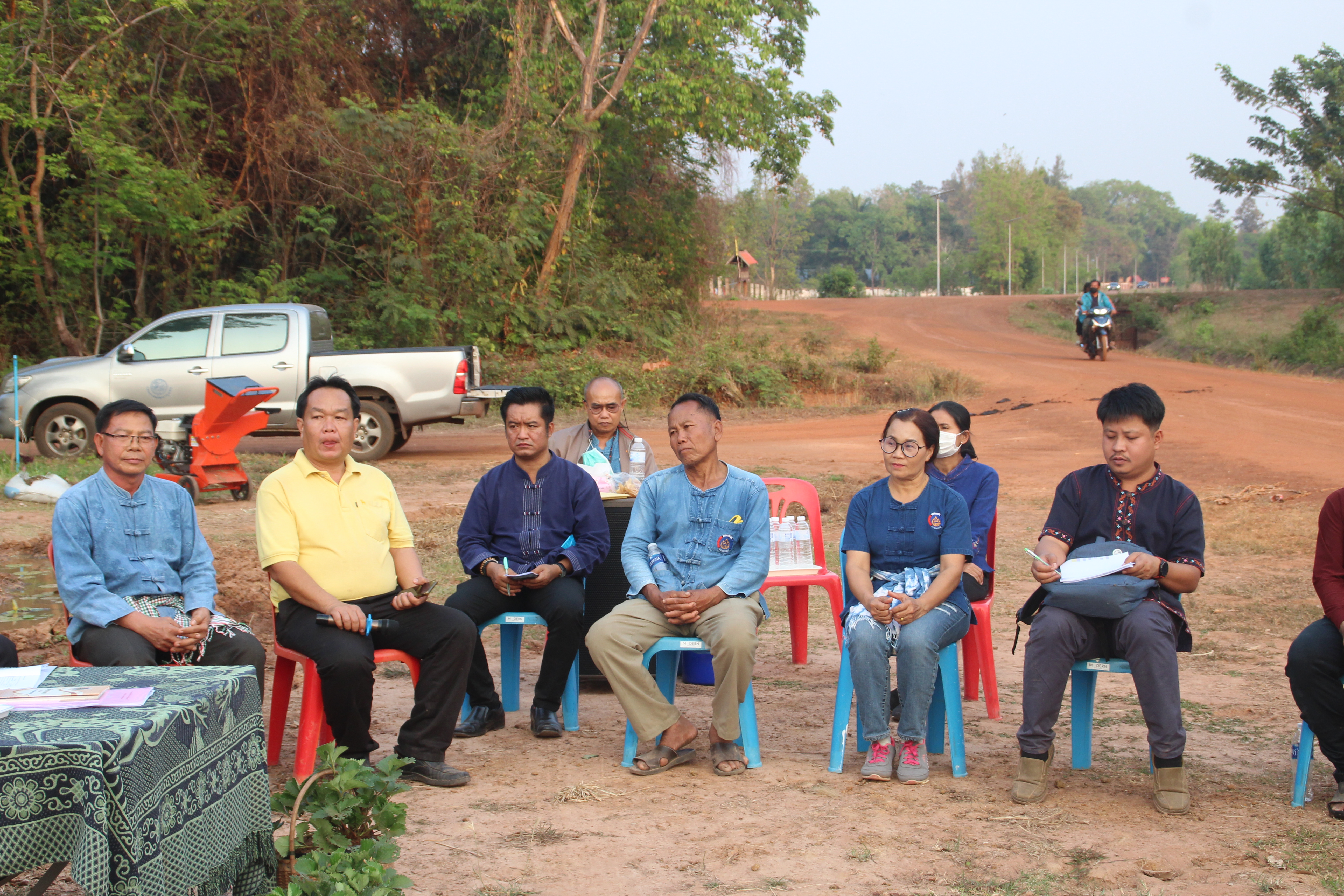 ผู้ตรวจราชการกรม กรมการพัฒนาชุมชน : ประชุมเชิงปฏิบัติการตรวจติดตามผลการดำเนินงานของหน่วยรับตรวจรายไตรมาส ครั้งที่ 2/2566 พร้อมลงพื้นที่สนันสนุนการขับเคลื่อนงานของจังหวัดสกลนคร