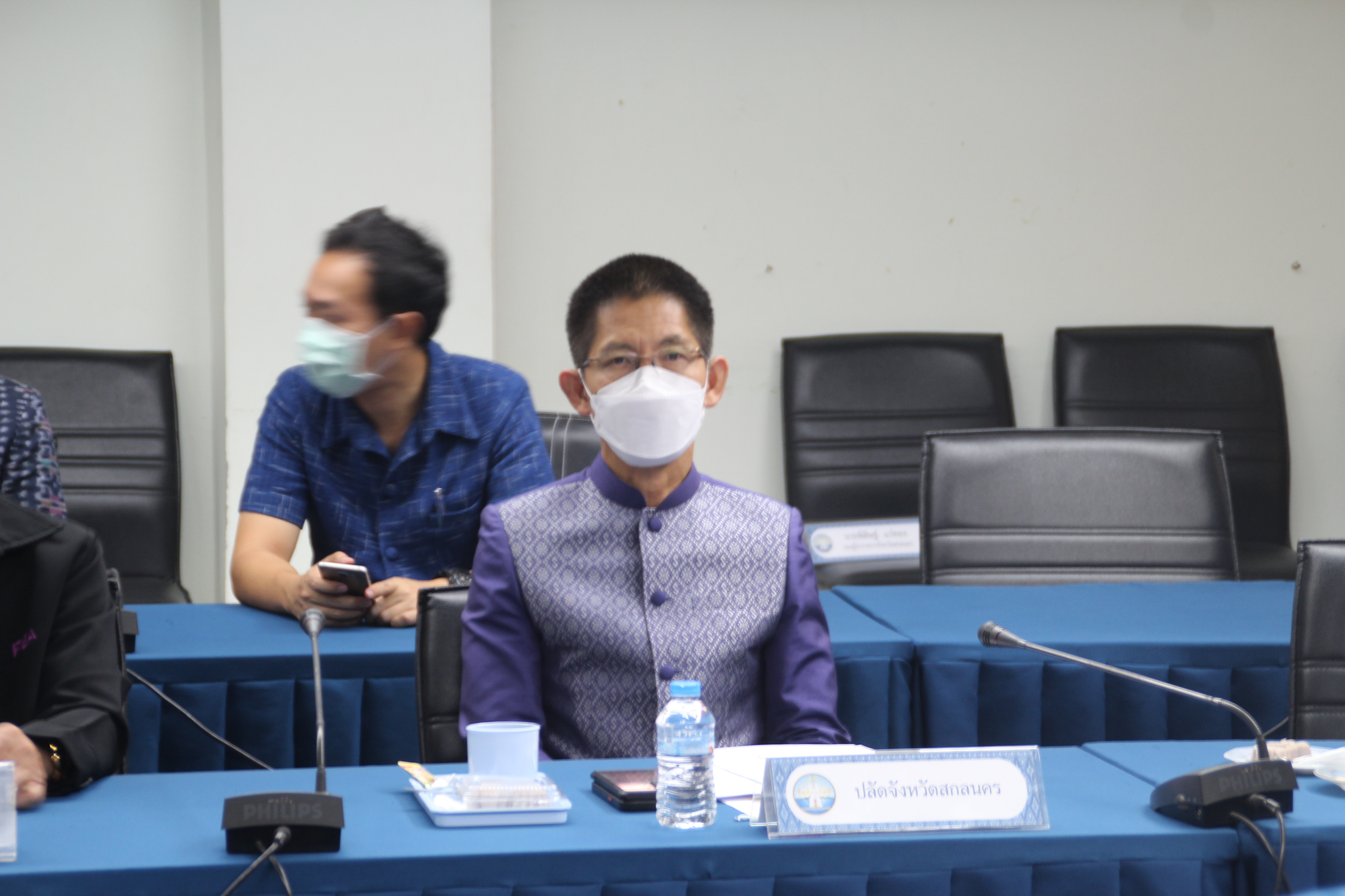 จังหวัดสกลนคร : ร่วมประชุมขับเคลื่อนและติดตามงานนโยบายของรัฐบาล งานภารกิจสำคัญของกระทรวงมหาดไทย ประจำปีงบประมาณ พ.ศ. 2566 (VCS)