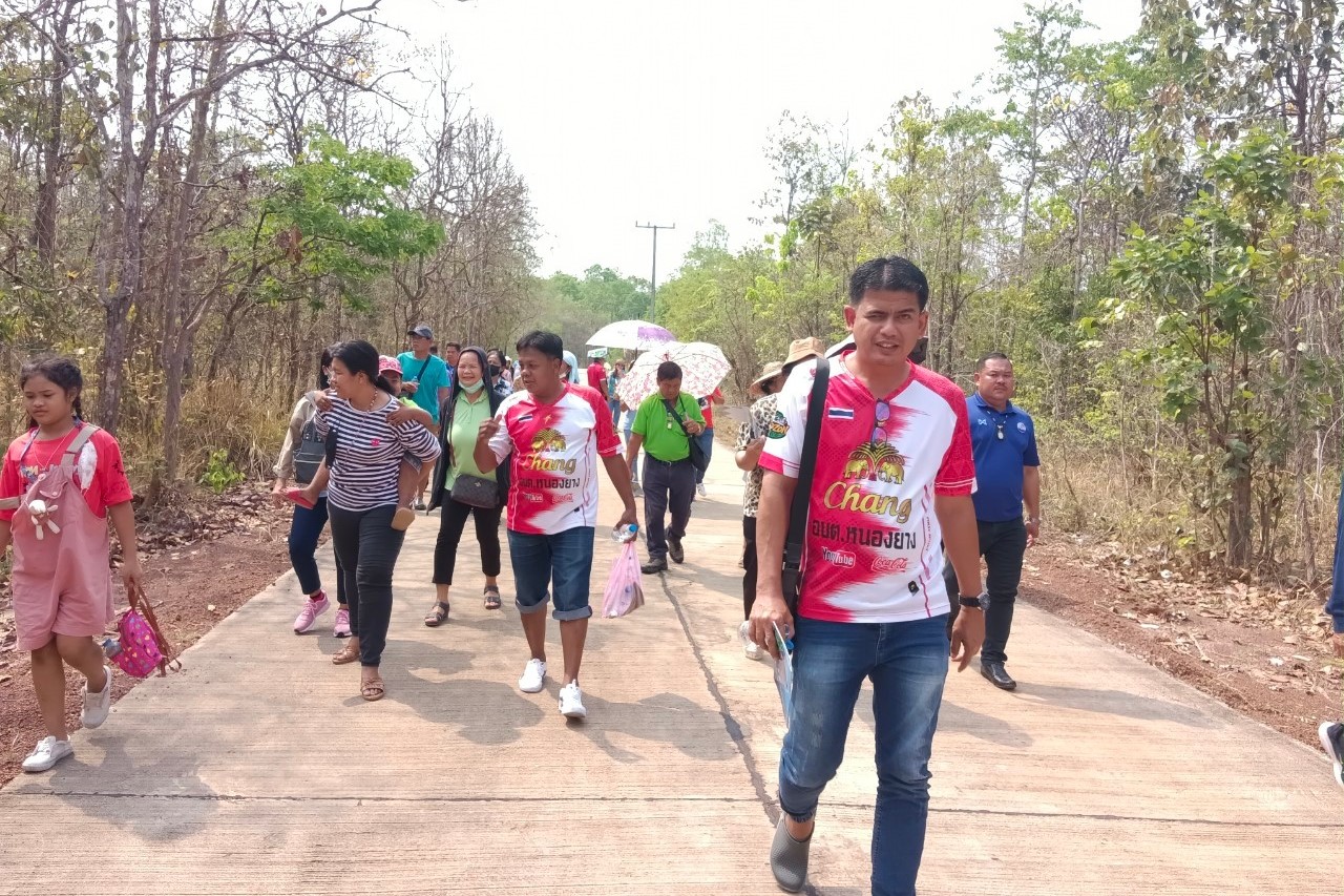 ดอนกอย หมู่บ้านพัฒนาที่ยั่งยืน (Sustainable Village) : ต้อนรับคณะผู้บริหาร สมาชิกสภาองค์การบริหารส่วนตำบลหนองยาง อำเภอหนองฉาง จังหวัดอุทัยธานี