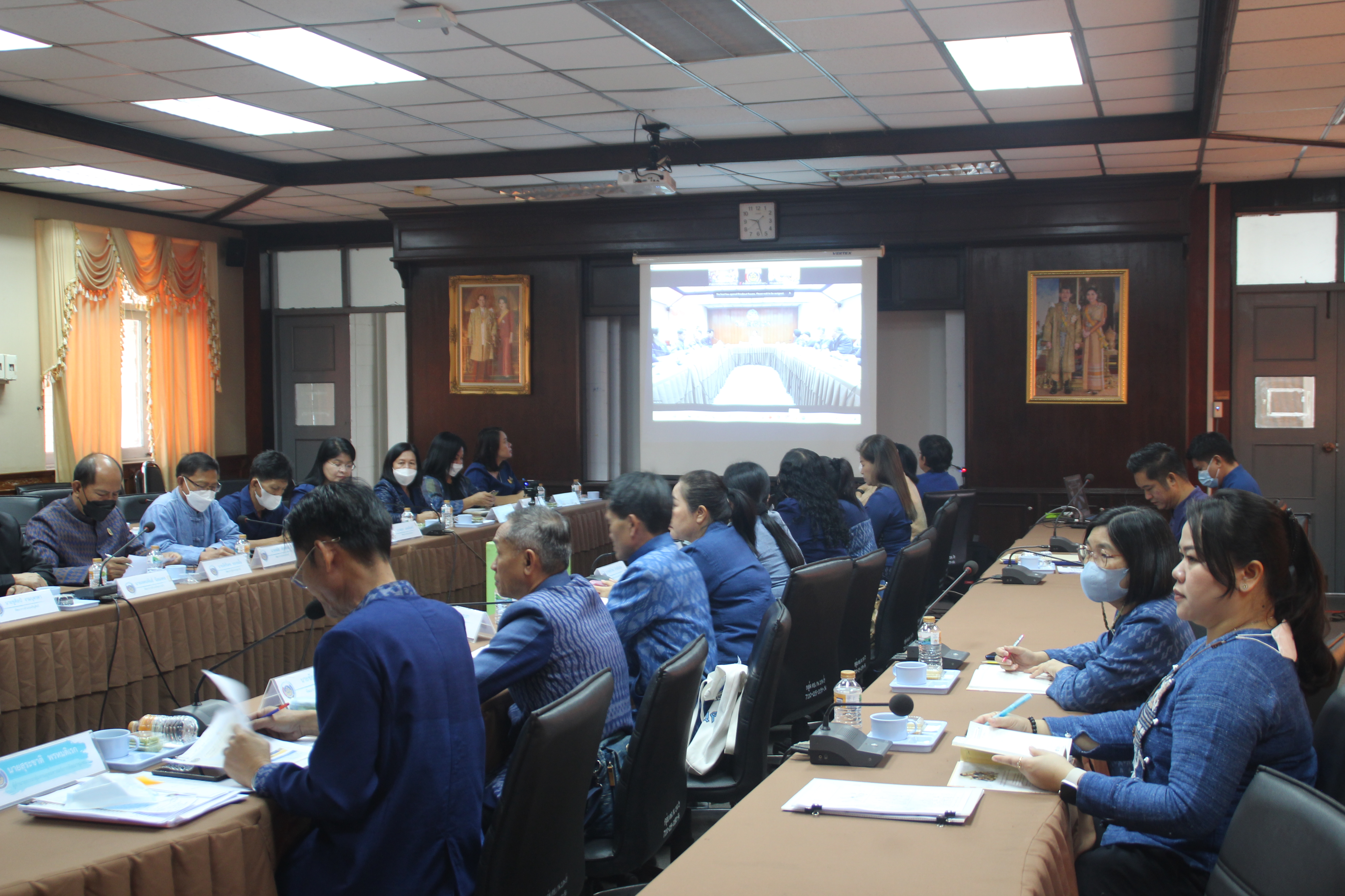 ผู้ตรวจราชการกรม กรมการพัฒนาชุมชน : ประชุมเชิงปฏิบัติการตรวจติดตามผลการดำเนินงานของหน่วยรับตรวจรายไตรมาส ครั้งที่ 2/2566 พร้อมลงพื้นที่สนันสนุนการขับเคลื่อนงานของจังหวัดสกลนคร