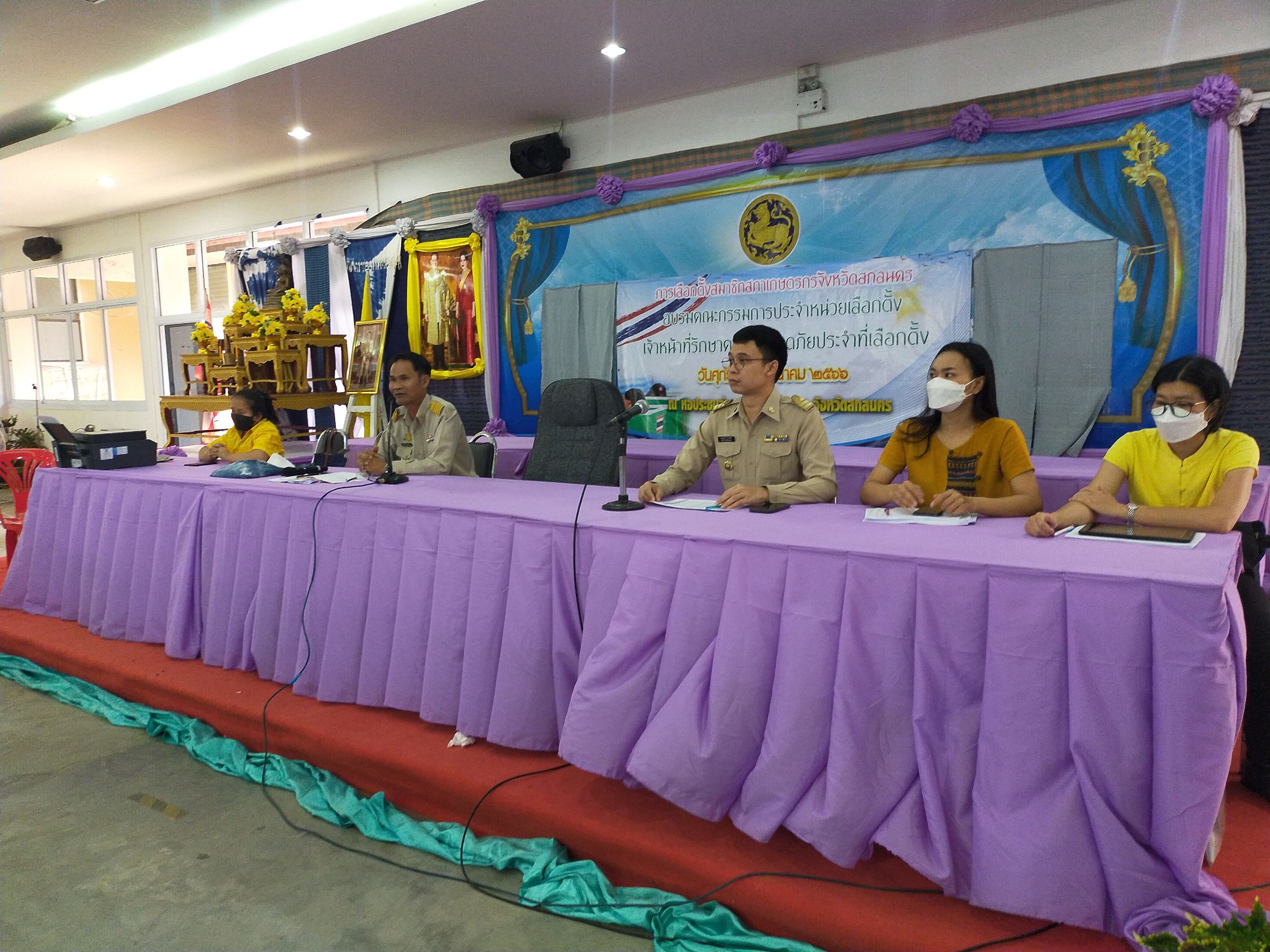 พช.สกลนคร : ลงพื้นที่ขับเคลื่อนการบริหารจัดการหนี้เกินกำหนดชำระ