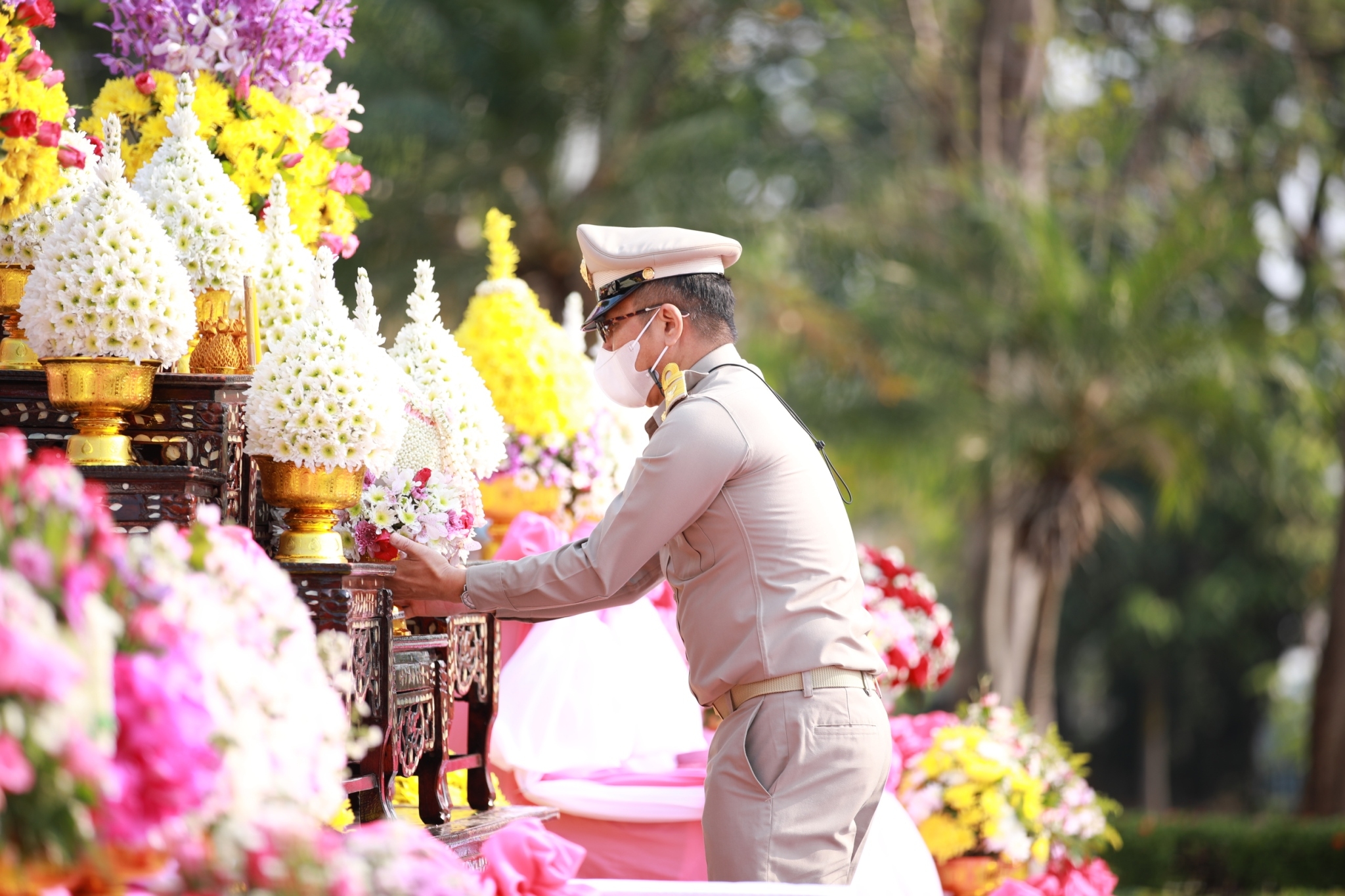 จังหวัดสกลนคร : จัดพิธีถวายราชสักการะพระบาทสมเด็จพระจุลจอมเกล้าเจ้าอยู่หัว รัชกาลที่ 5 เนื่องใน “วันท้องถิ่นไทย ประจำปี 2566”