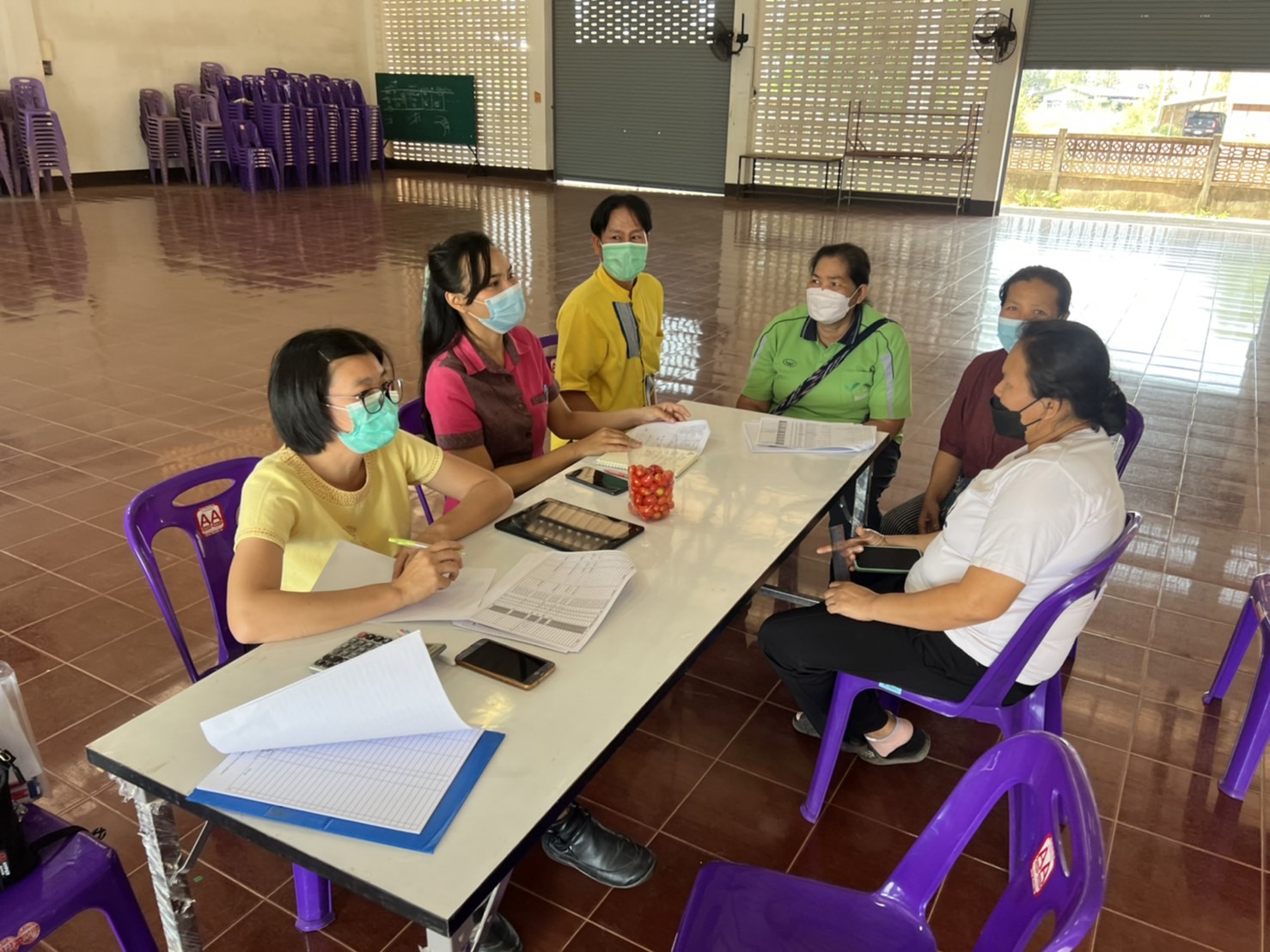 พช.สกลนคร : จัดกิจกรรม “คลินิกเคลื่อนที่แก้ไขปัญหนี้เกินกำหนดชำระ”