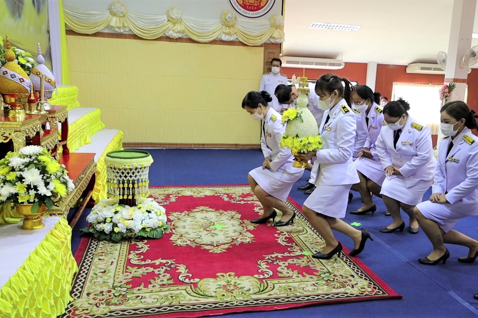 จังหวัดสกลนคร : จัดพิธีถวายราชสักการะพระบาทสมเด็จพระบรมชนกาธิเบศร มหาภูมิพลอดุลยเดชมหาราช บรมนาถบพิตร “พระบิดาแห่งมาตรฐานการช่างไทย” เนื่องในวันมาตรฐานฝีมือแรงงานแห่งชาติ ประจำปี 2566