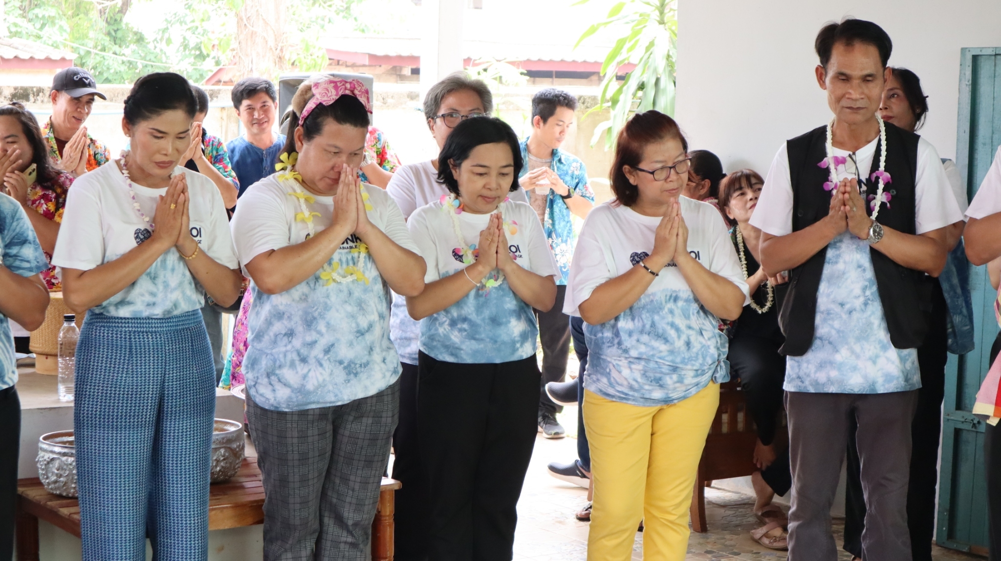 พช.สกลนคร : จัดกิจกรรม​รดน้ำดำหัว​ “ตุ้มโฮม​ ครอบครัว​ พช.” เนื่องในเทศกาลสงกรานต์​  ประจำปี 2566