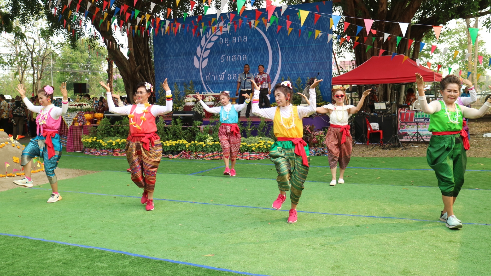 จังหวัดสกลนคร : จัดโครงการ “อยู่สกล รักสกล ทำเพื่อสกลนคร” (สภากาแฟ ครั้งที่ 6/2566)