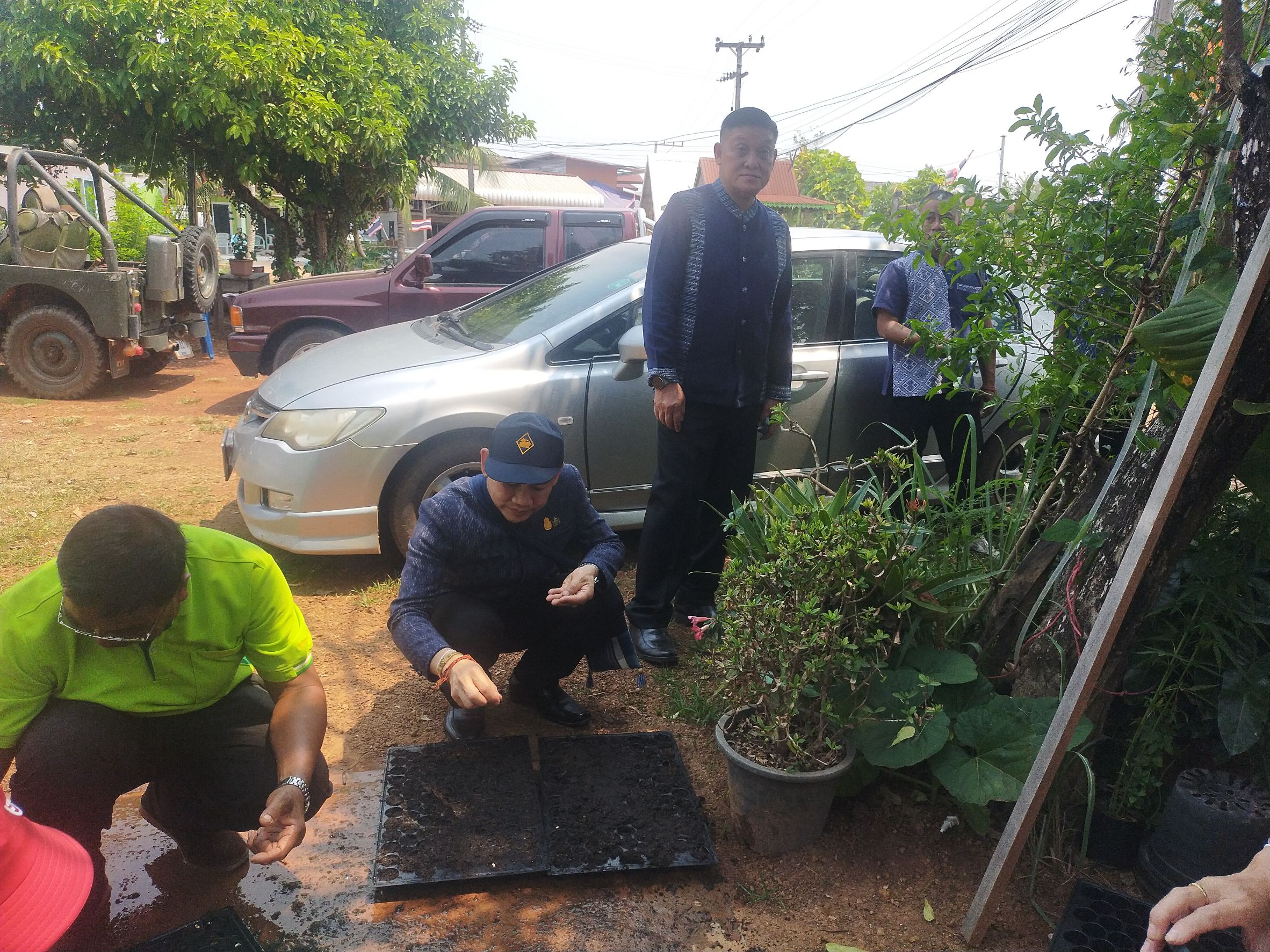 ดอนกอย หมู่บ้านพัฒนาที่ยั่งยืน (Sustainable Village) : แบ่งปันองค์ความรู้สู่หมู่บ้านพัฒนาที่ยั่งยืน สู่คณะผู้บริหารและหัวหน้าส่วนราชการและผู้แทนตำบลเข้มแข็ง ของจังหวัดร้อยเอ็ด