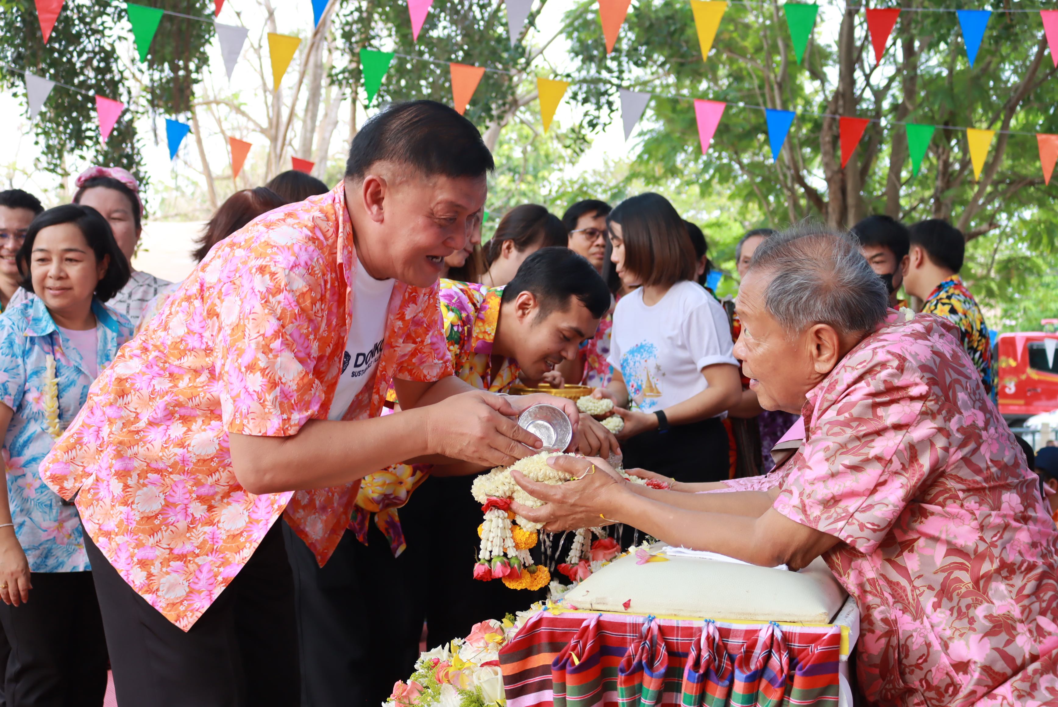 จังหวัดสกลนคร : จัดโครงการ “อยู่สกล รักสกล ทำเพื่อสกลนคร” (สภากาแฟ ครั้งที่ 6/2566)