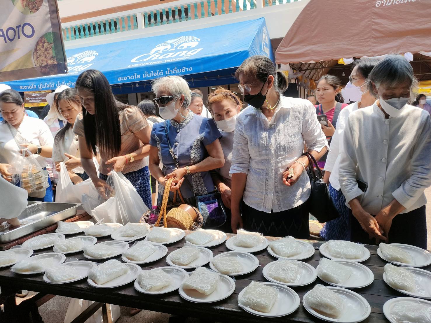 พช. สกลนคร : ร่วมพิธีทำบุญอายุวัฒนมงคล ครบรอบ 68 ปี พระเทพวชิรรังษี