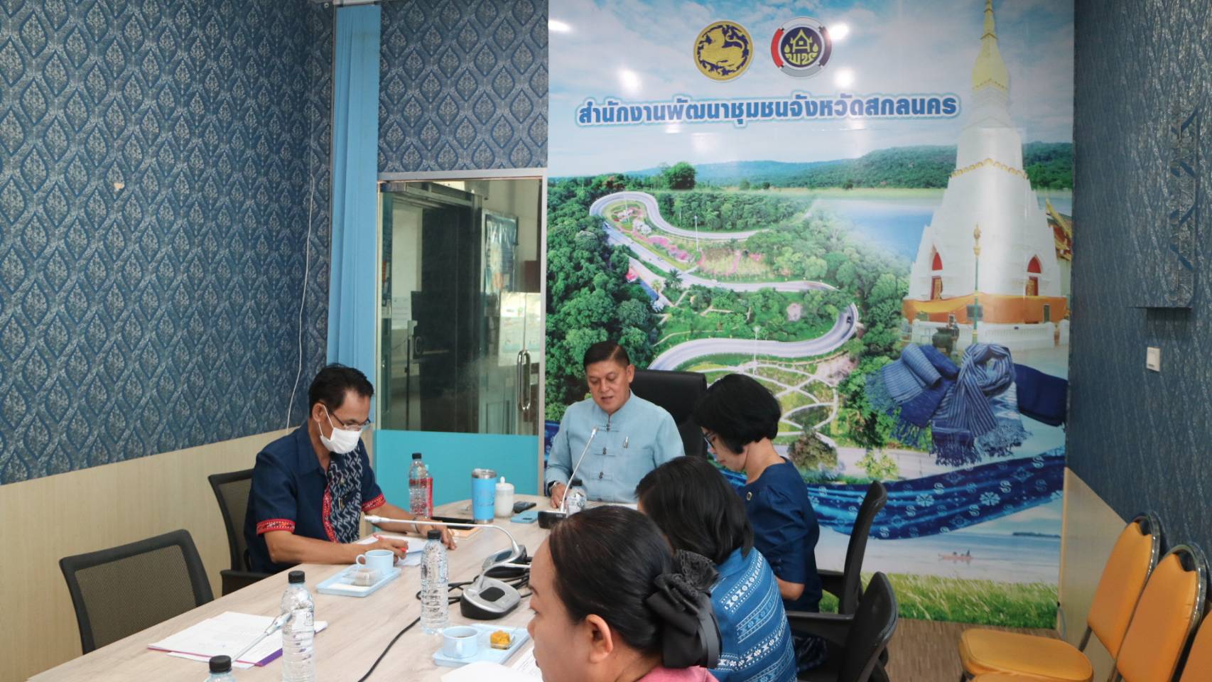 พช. สกลนคร ประชุมคณะทำงานพิจารณาจัดทำข้อตกลงการปฏิบัติราชการและประเมินผลการปฏิบัติราชการของข้าราชการสังกัดกรมการพัฒนาชุมชน จังหวัดสกลนคร ประจำปีงบประมาณ พ.ศ.2566